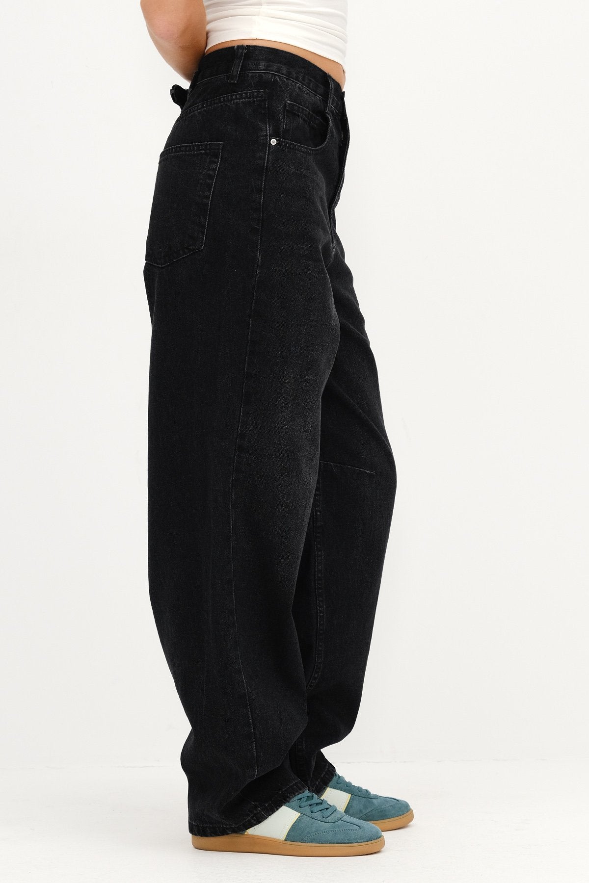 Charcoal_Wide-Leg-Jeans-with-Strap- Detail-addax