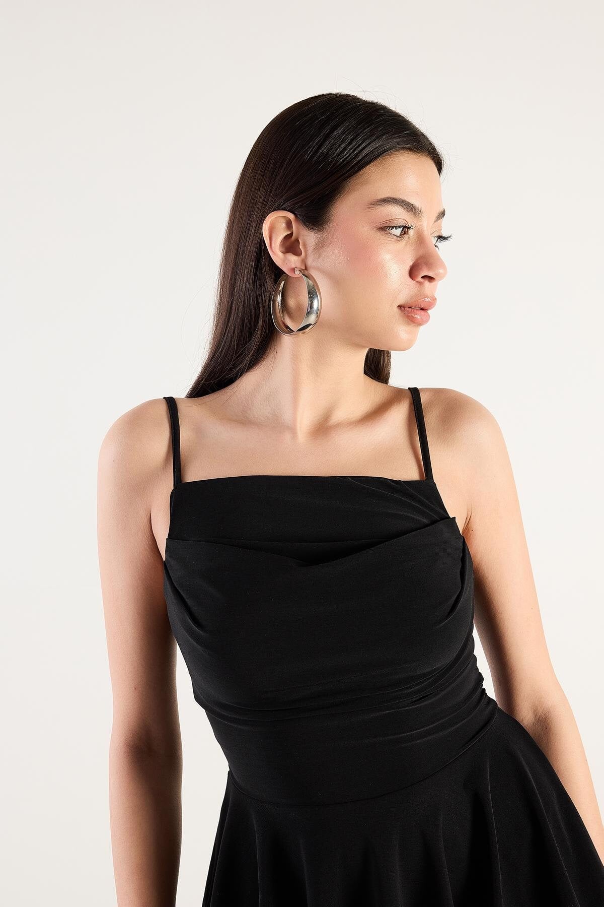 Black_Mini-Dress-With-Straps-addax