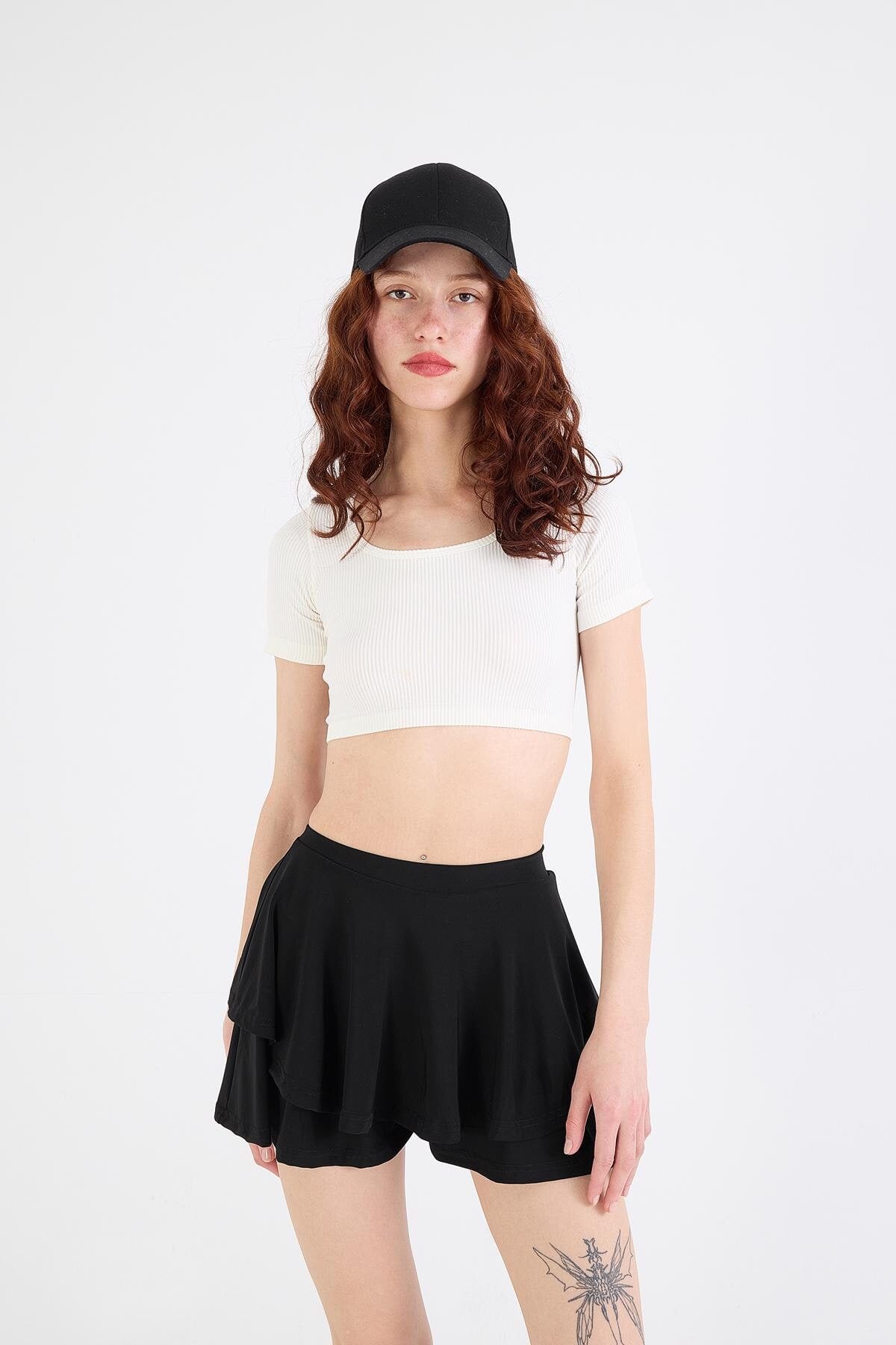 Black_Skort-With-Ruffle-addax