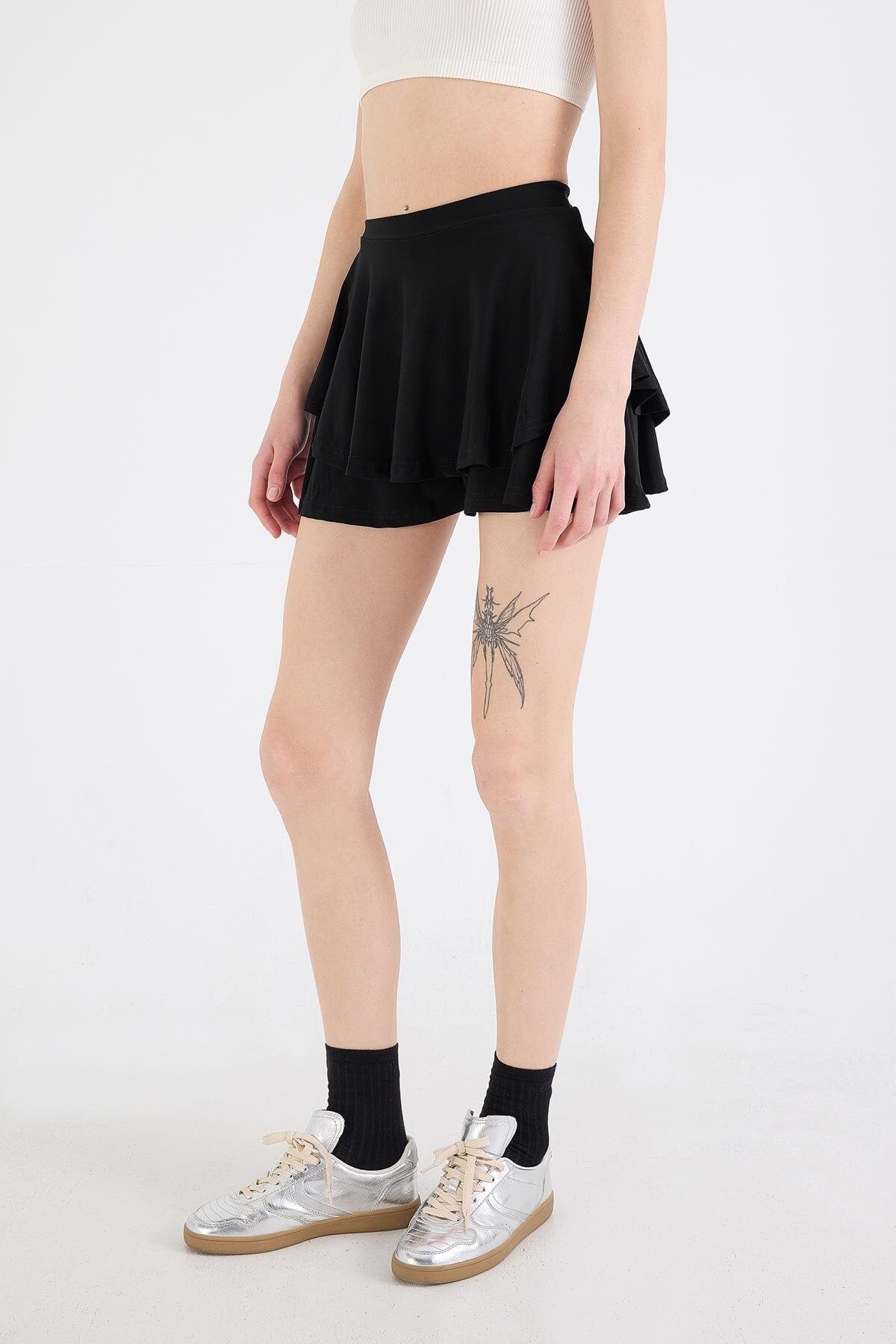 Black_Skort-With-Ruffle-addax