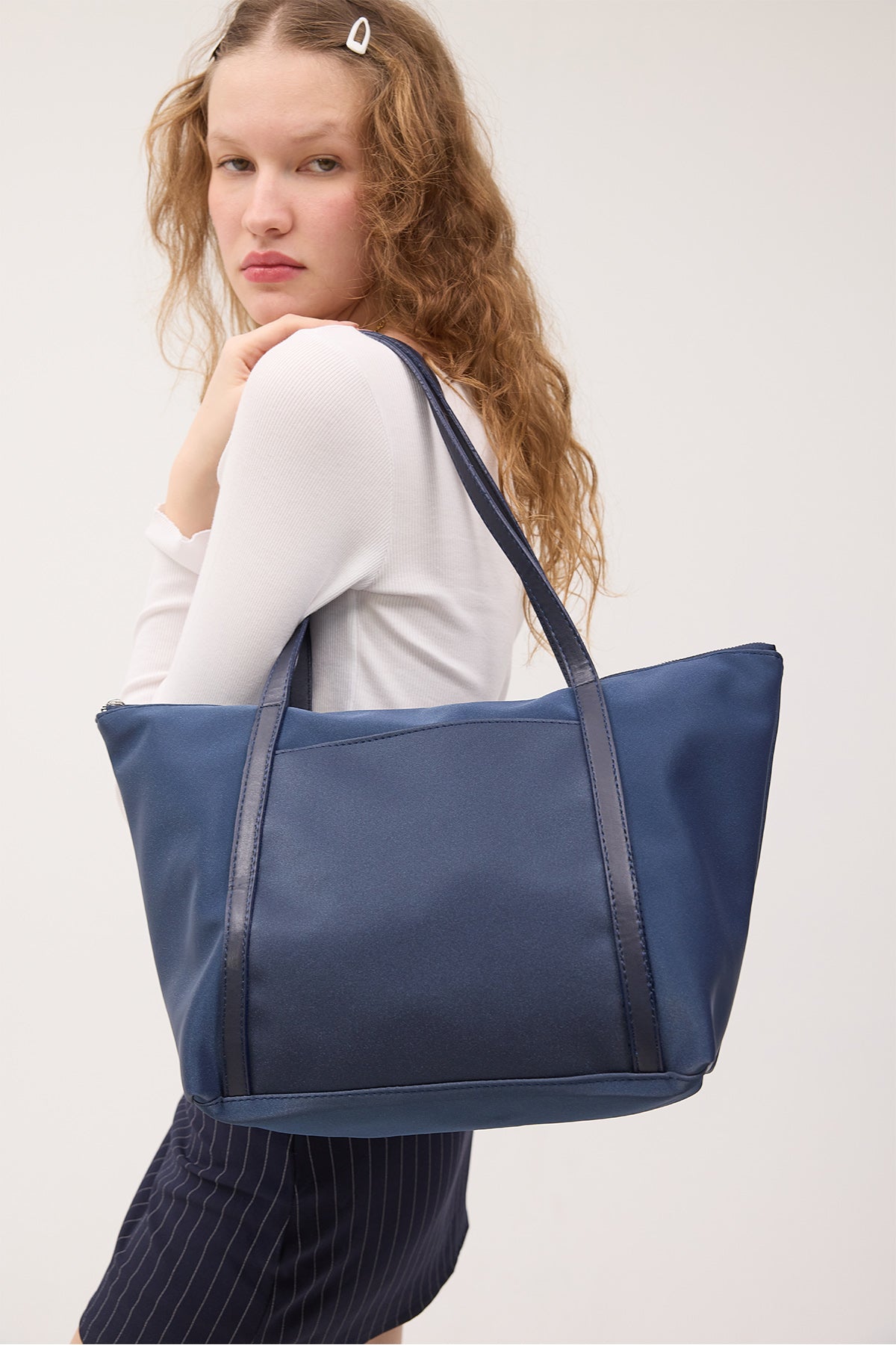 Night-Blue_Shoulder-Bag-with-Strap-addax