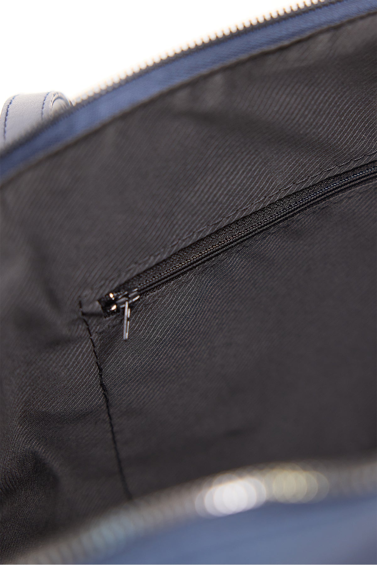 Night-Blue_Shoulder-Bag-with-Strap-addax