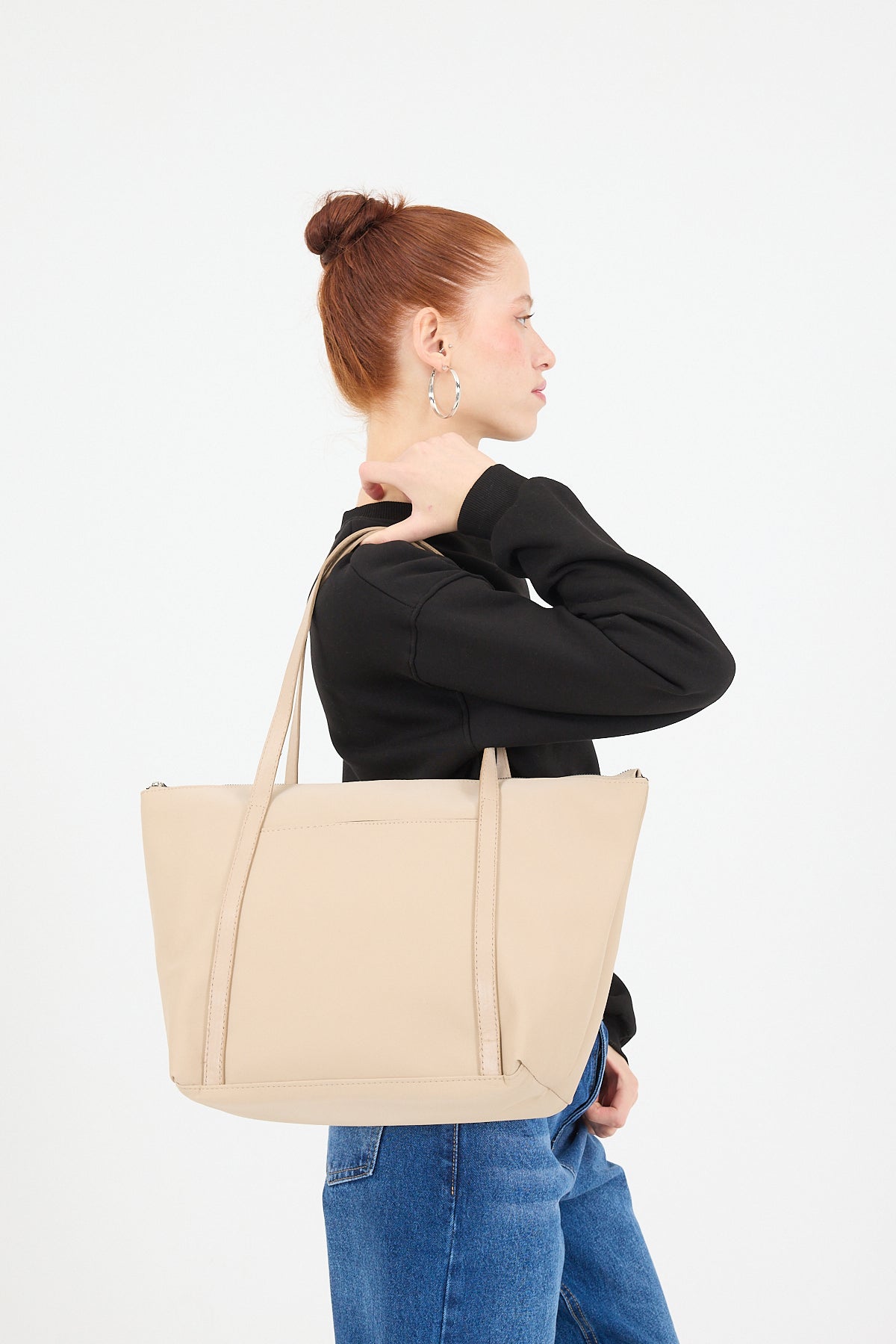 Beige_Shoulder-Bag-with-Strap-addax