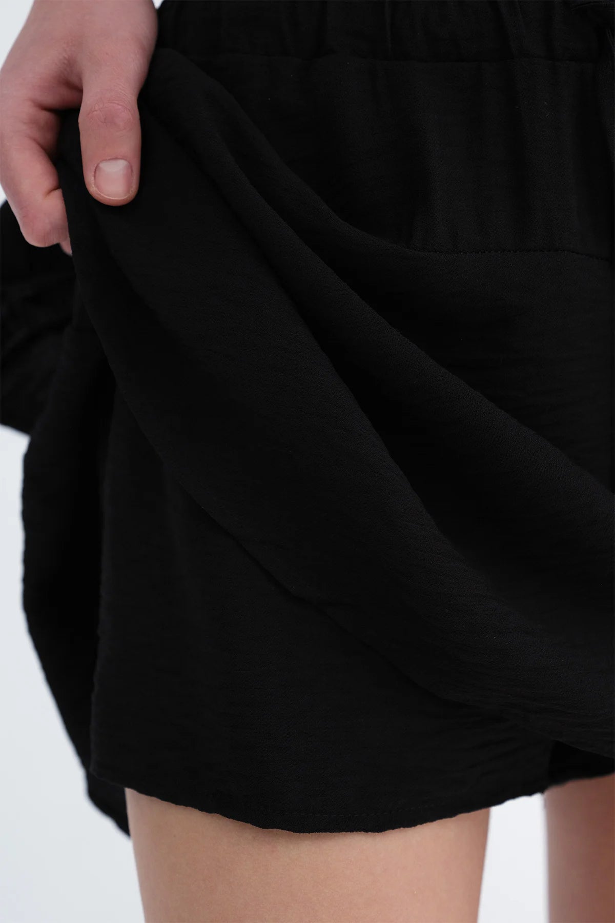 Black_Skort-With-Tied-Detail-addax