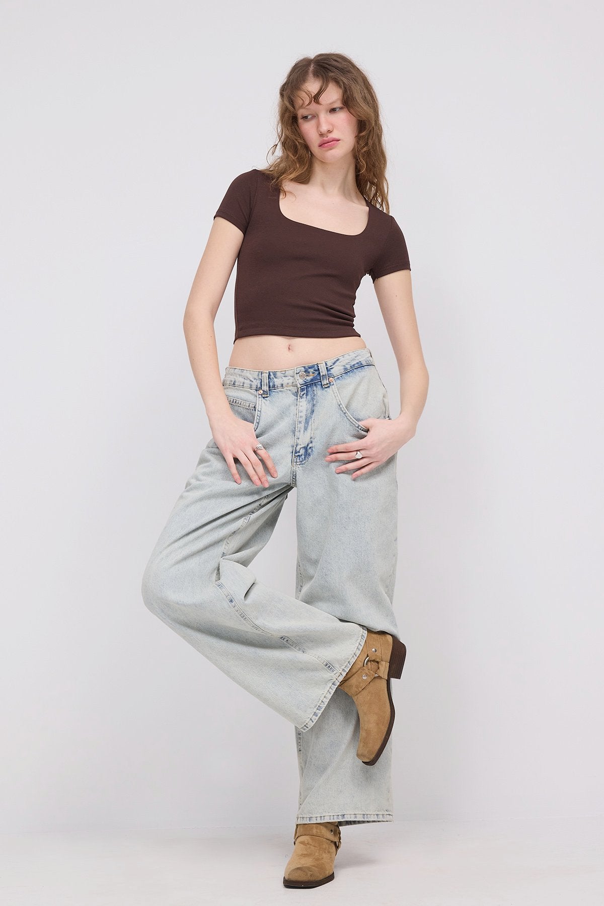 Brown_Square-Neck-Basic-Blouse-With-Short-Sleeve-addax