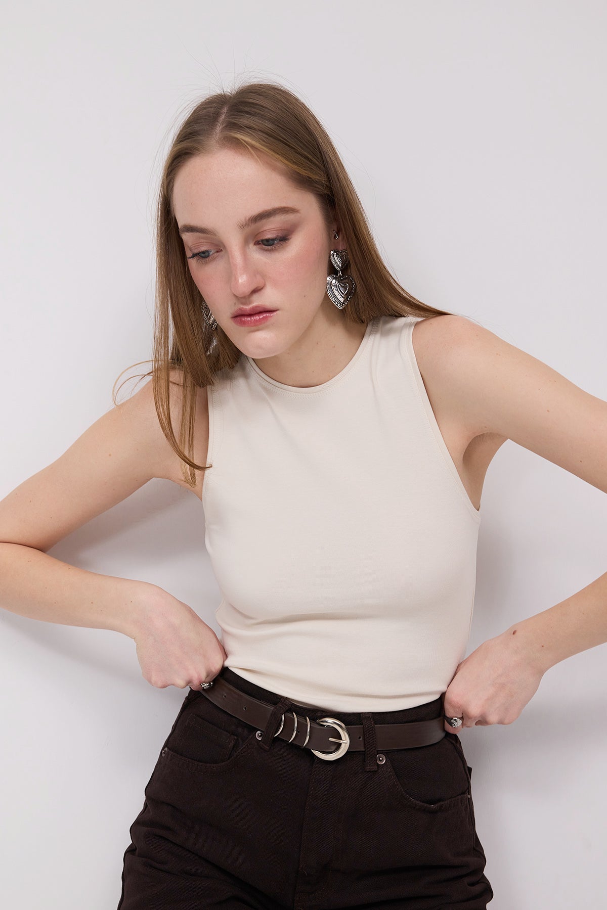 Stone_Halter-Neck-Tank-Top-addax