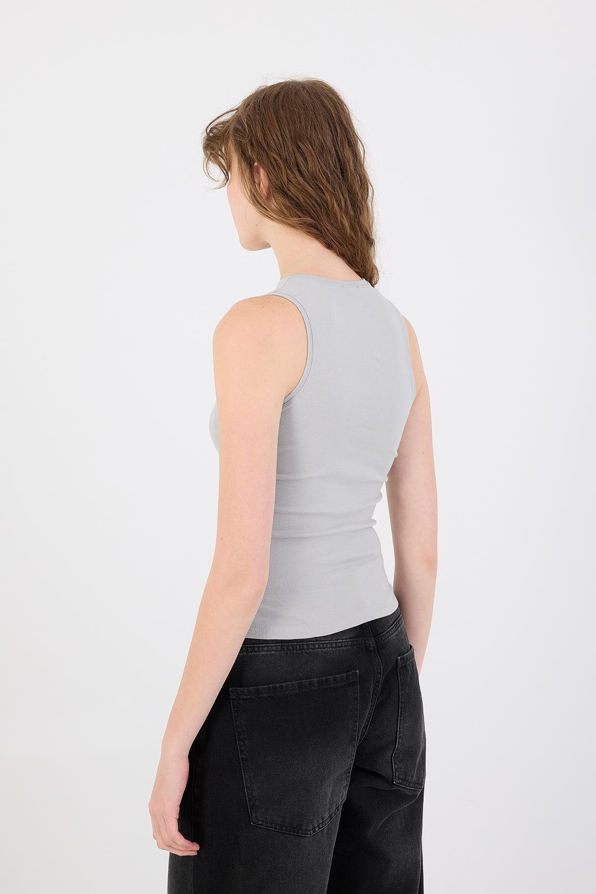 New-Grey_Halter-Neck-Tank-Top-addax