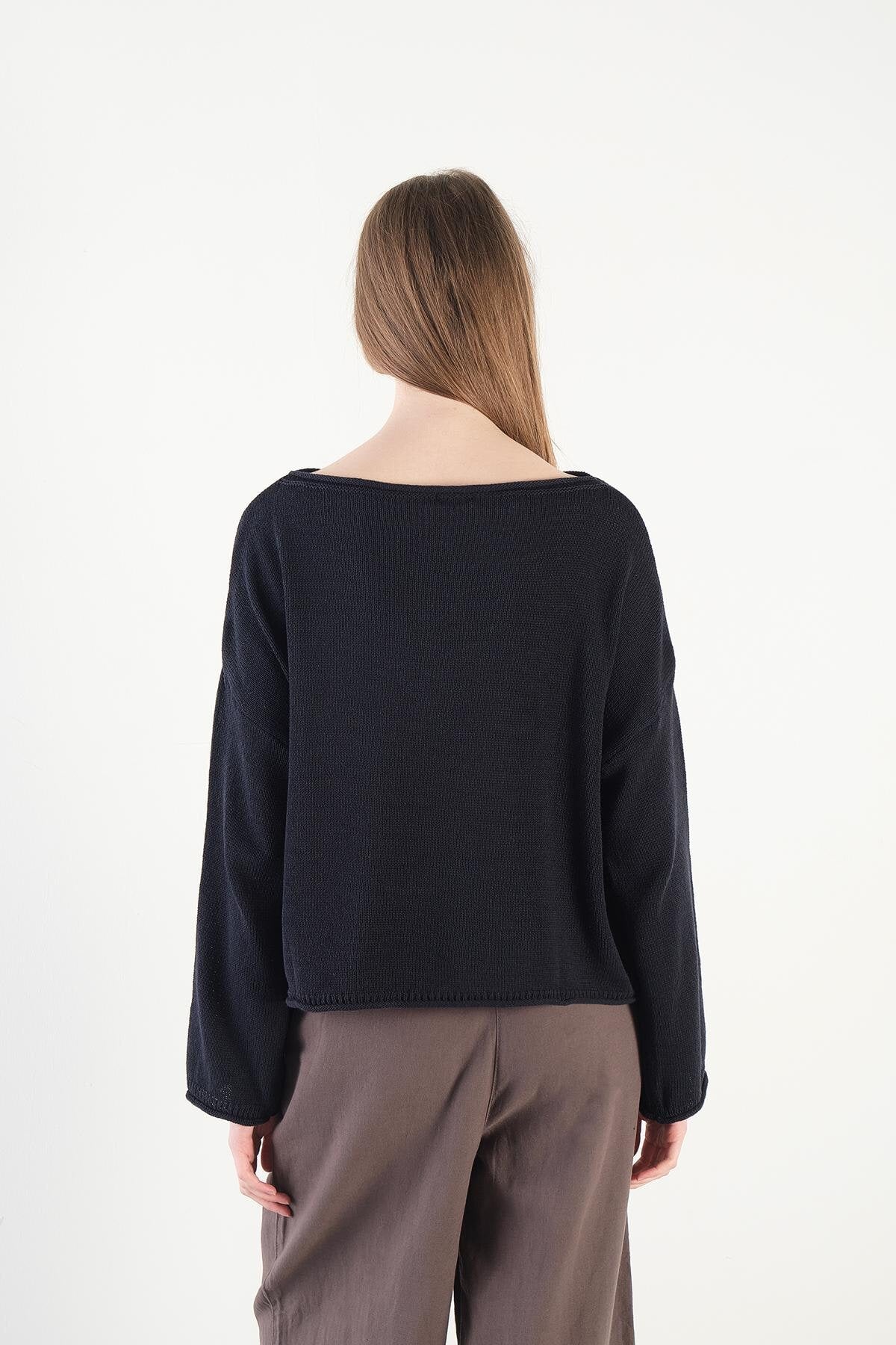 Night-Blue_Boat-Neck-Knitwear-Sweater-addax