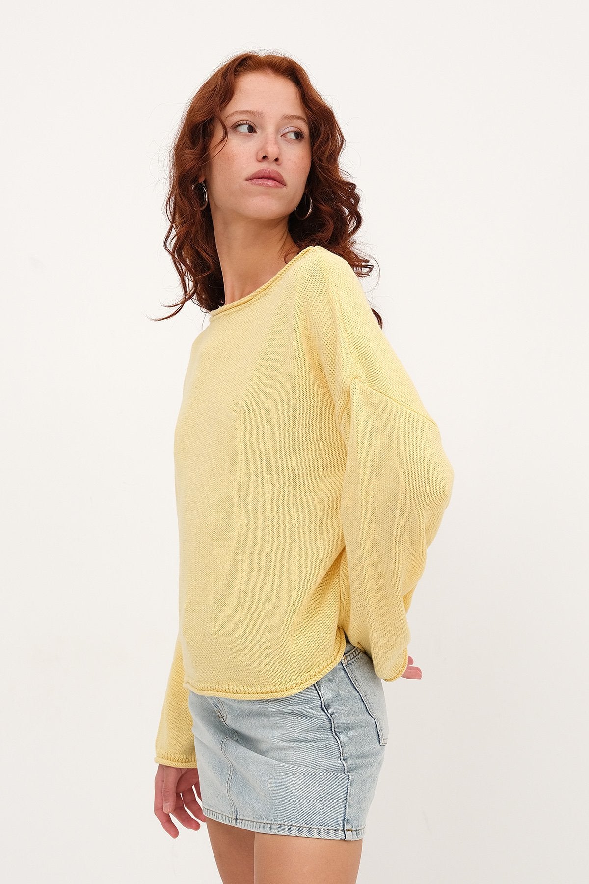 Light---Yellow_Boat-Neck-Knitwear-Sweater-addax