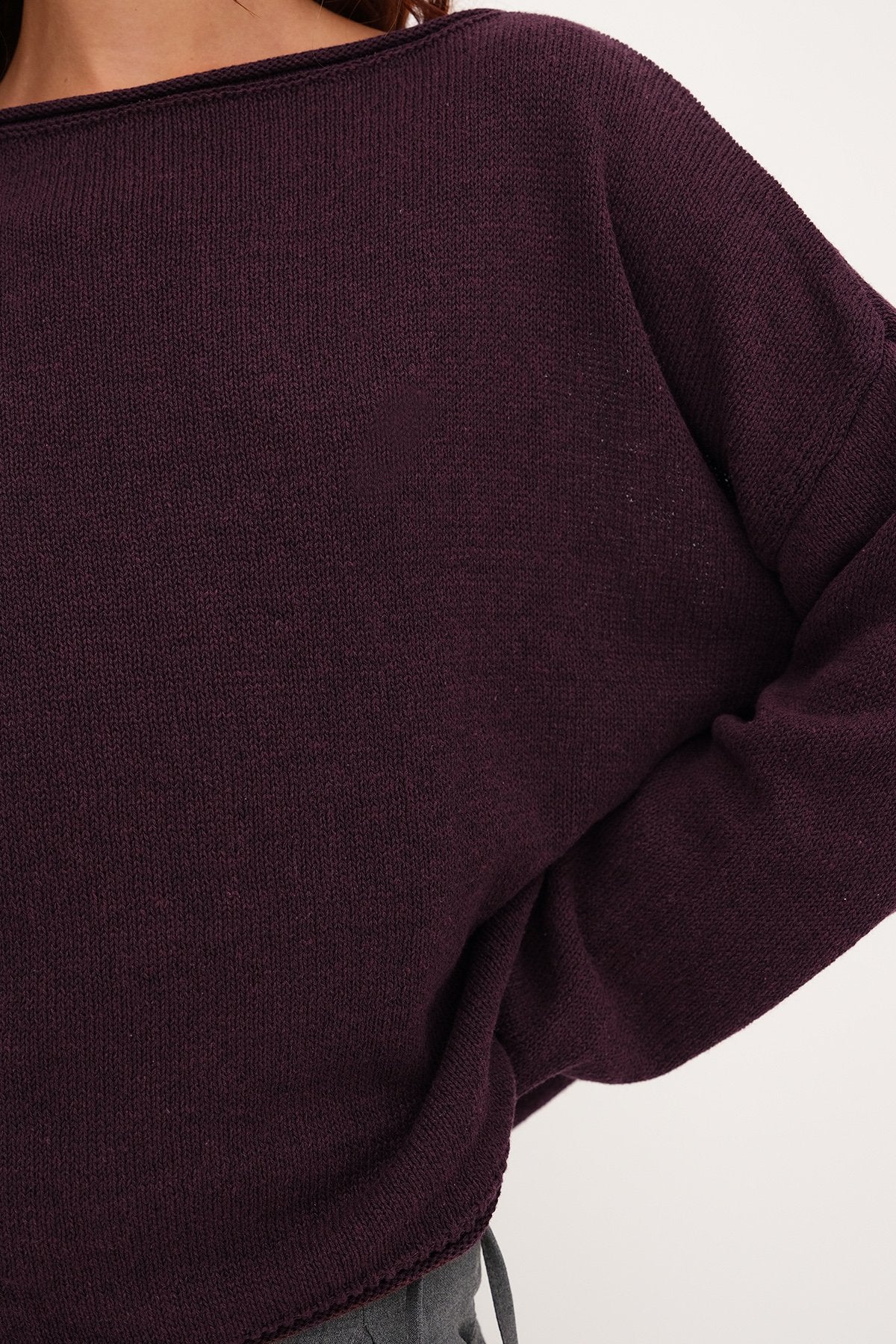 Gardenia_Boat-Neck-Knitwear-Sweater-addax