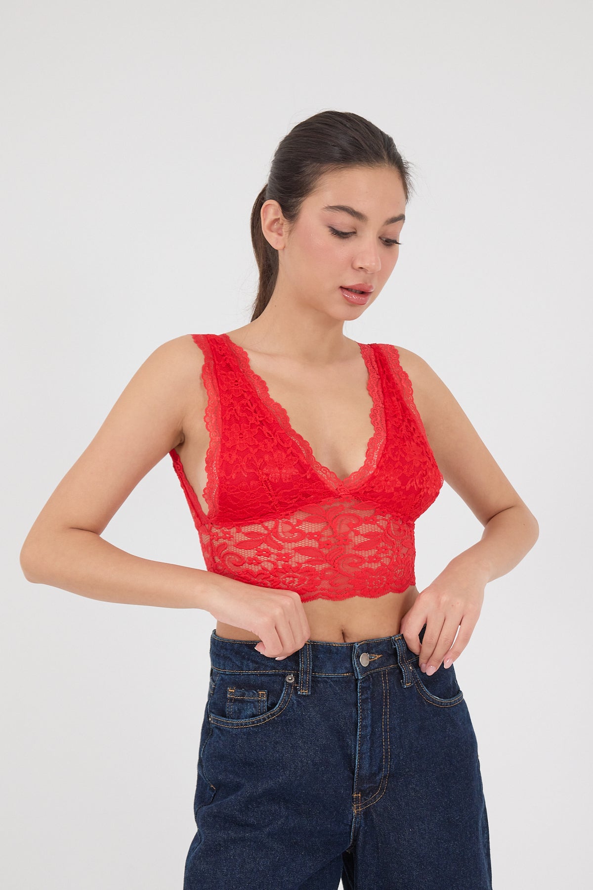 Red_Thick-Strap-Lace-Bustier-addax