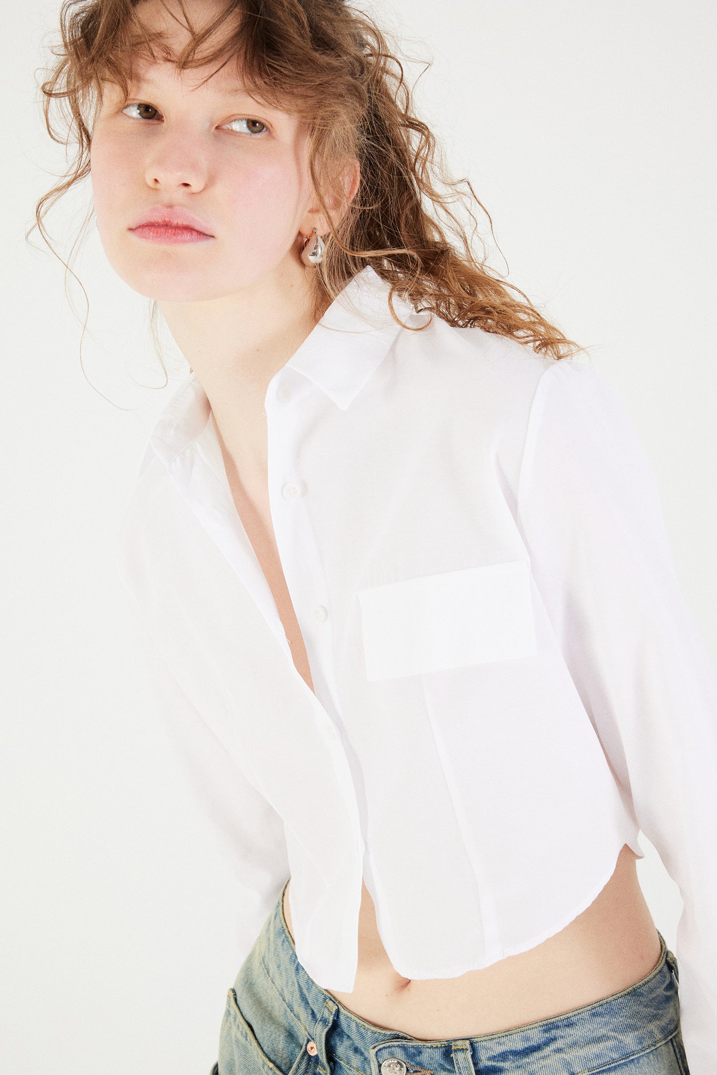 White_Crop-Shirt-with-Pocket-Detail-addax