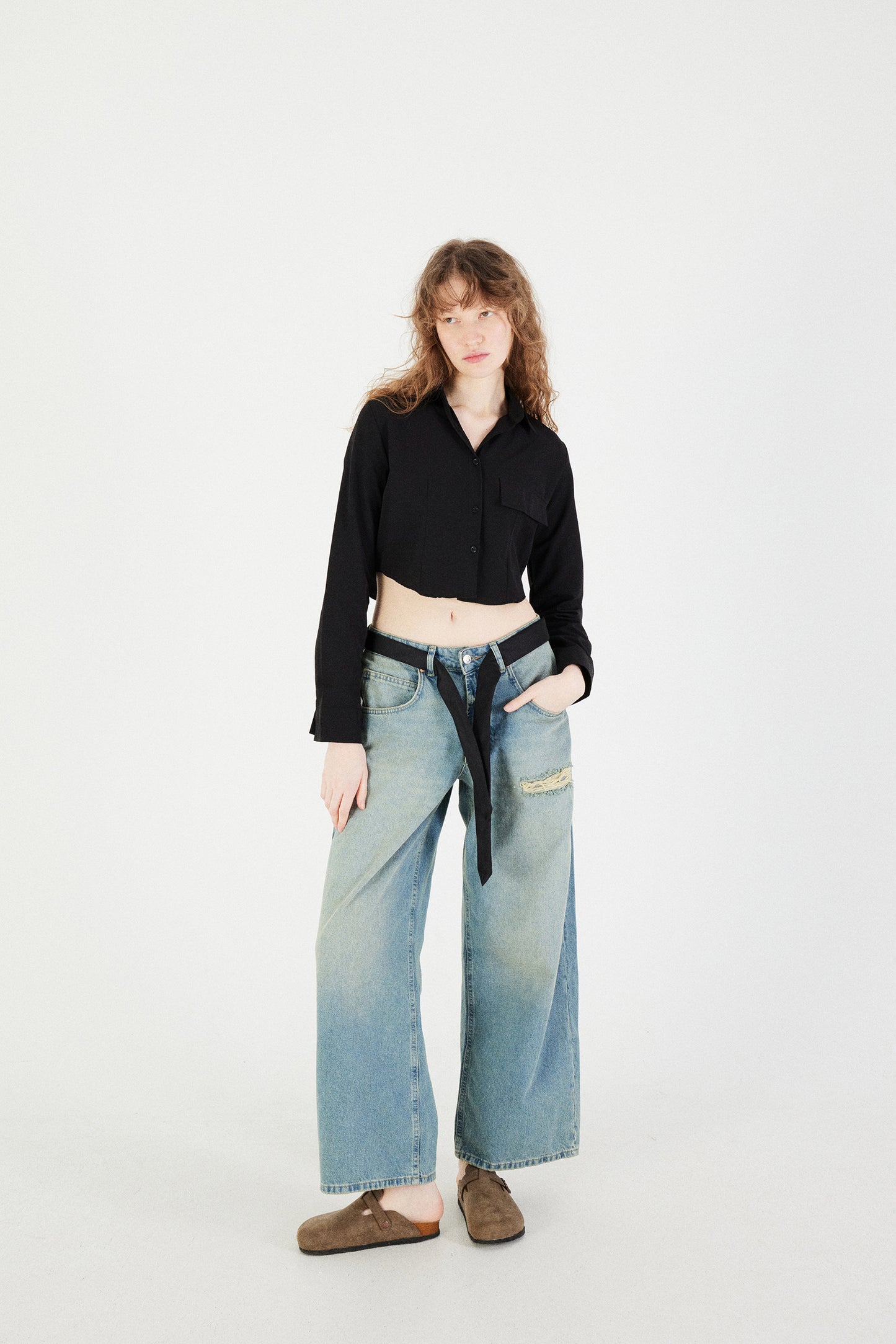 Black_Crop-Shirt-with-Pocket-Detail-addax