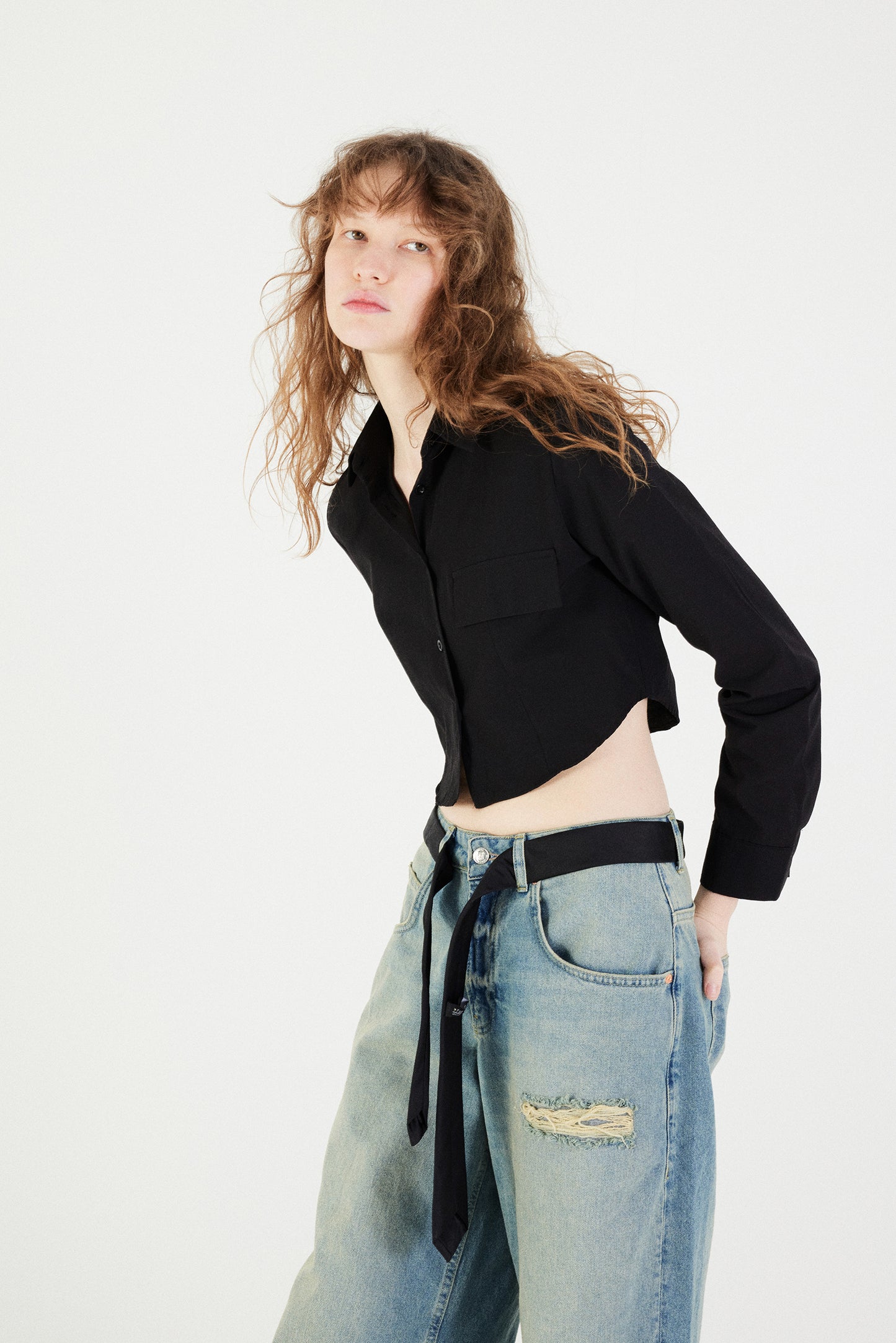 Black_Crop-Shirt-with-Pocket-Detail-addax