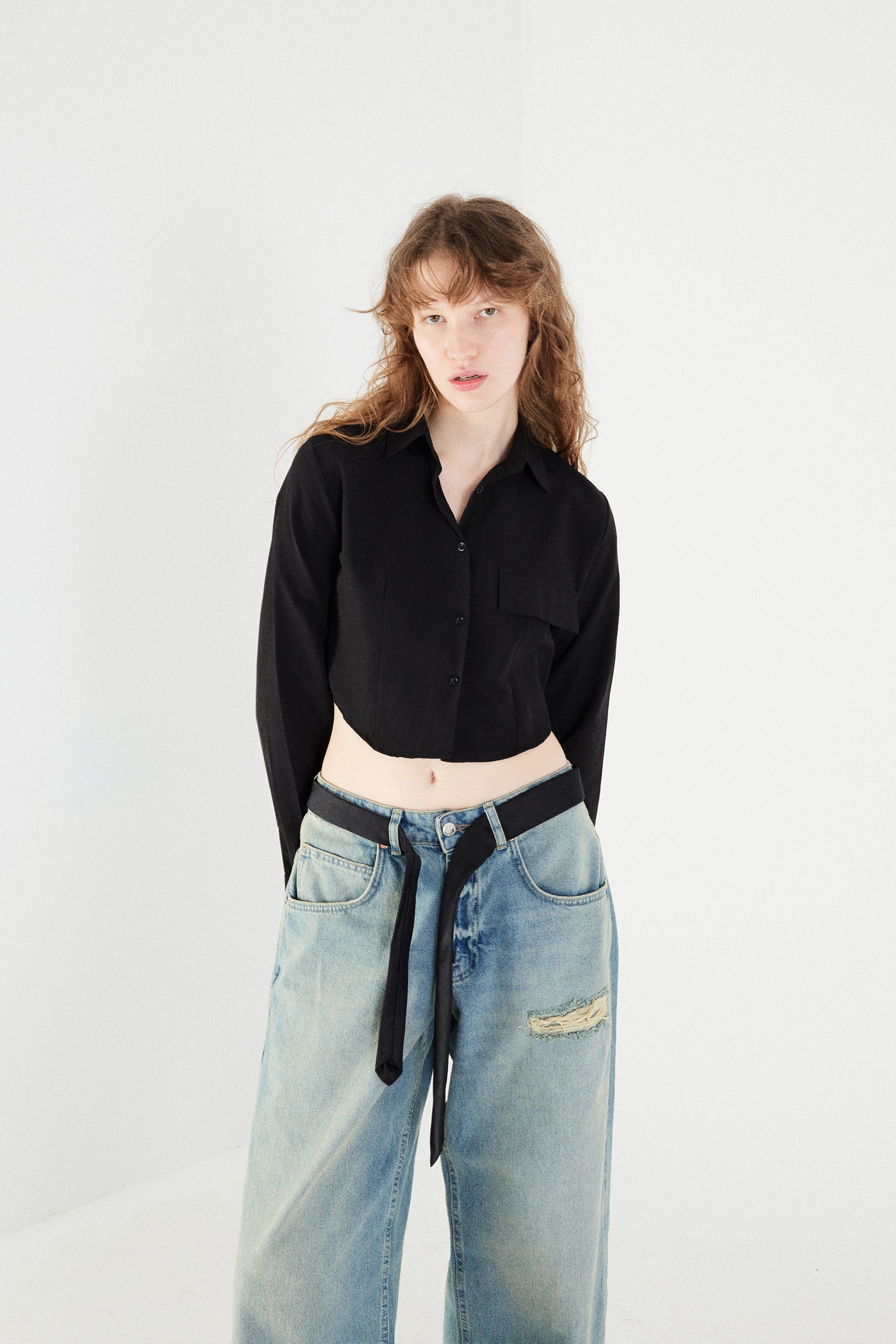 Black_Crop-Shirt-with-Pocket-Detail-addax