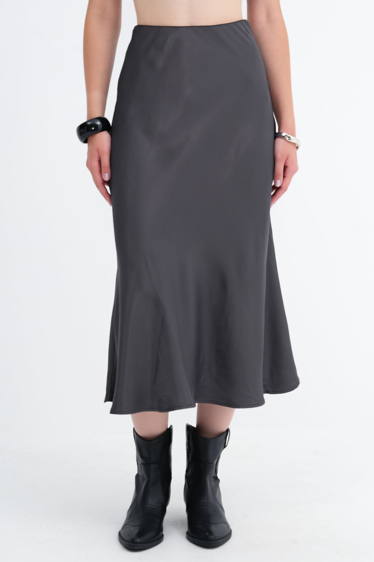 L.Charcoal_Satin-Midi-Skirt-addax
