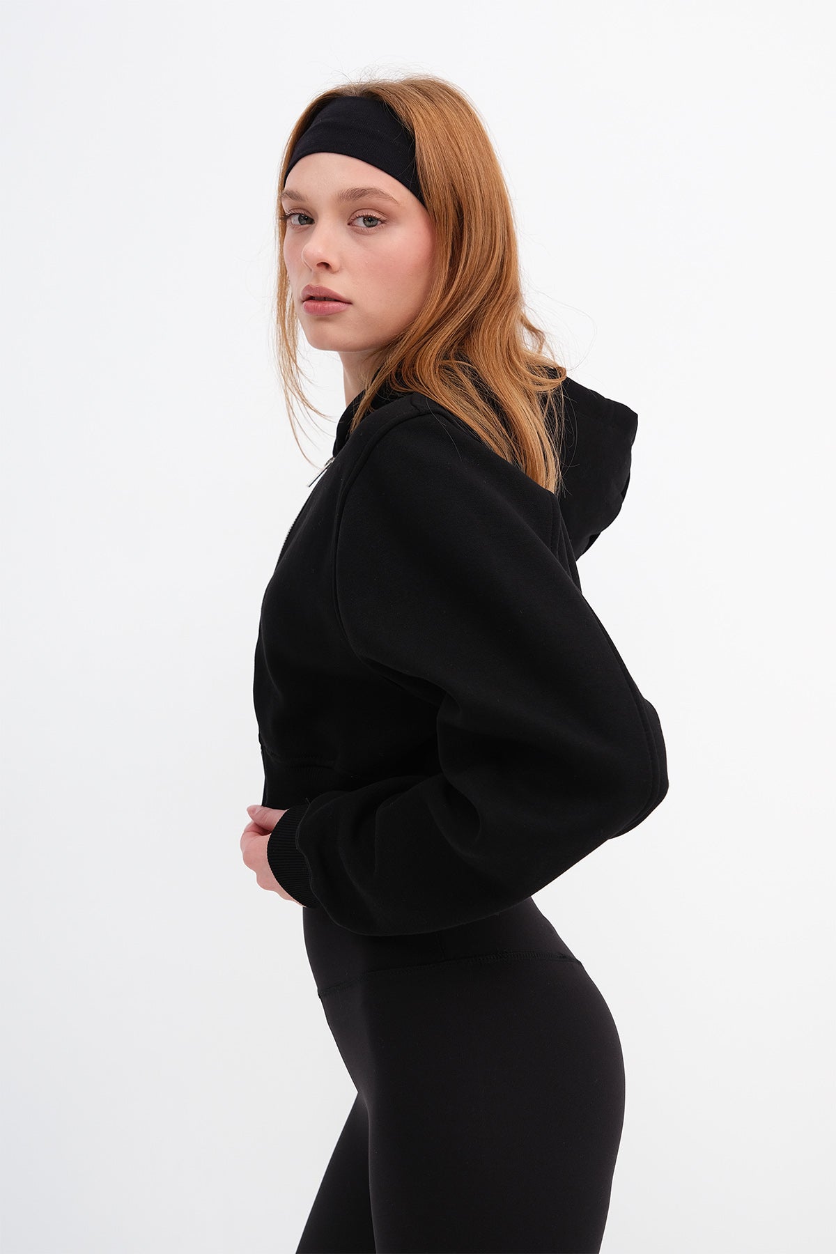 Black_Raised-Hooded-Crop-Sweatshirt-addax