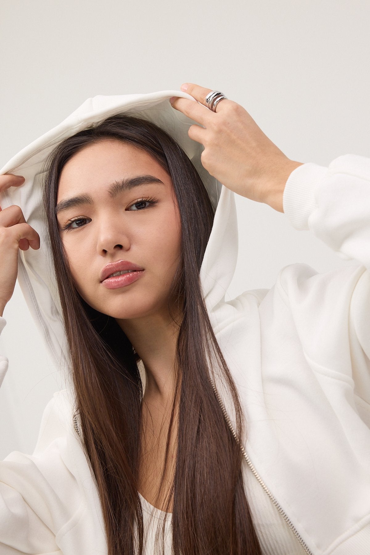 Ecru_Raised-Hooded-Crop-Sweatshirt-addax