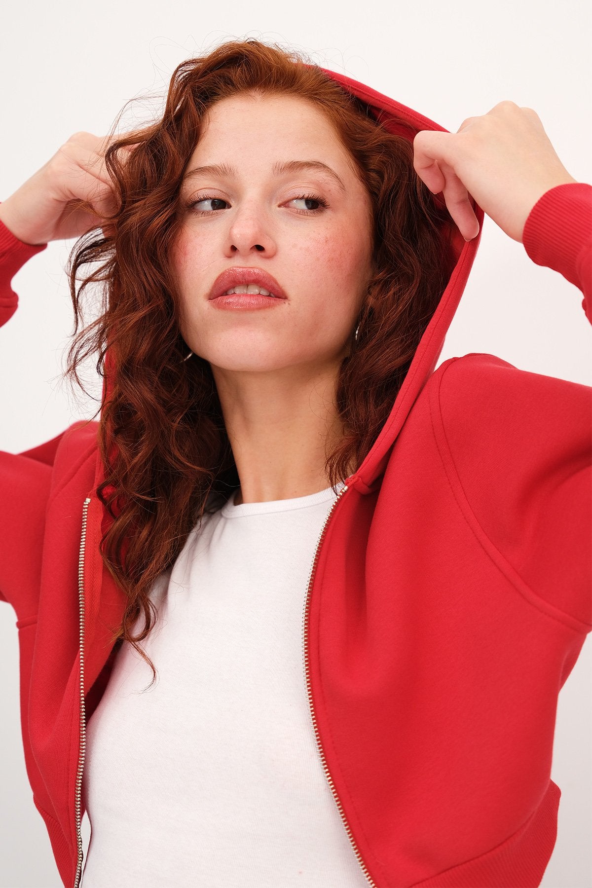 Bright-Red_Raised-Hooded-Crop-Sweatshirt-addax