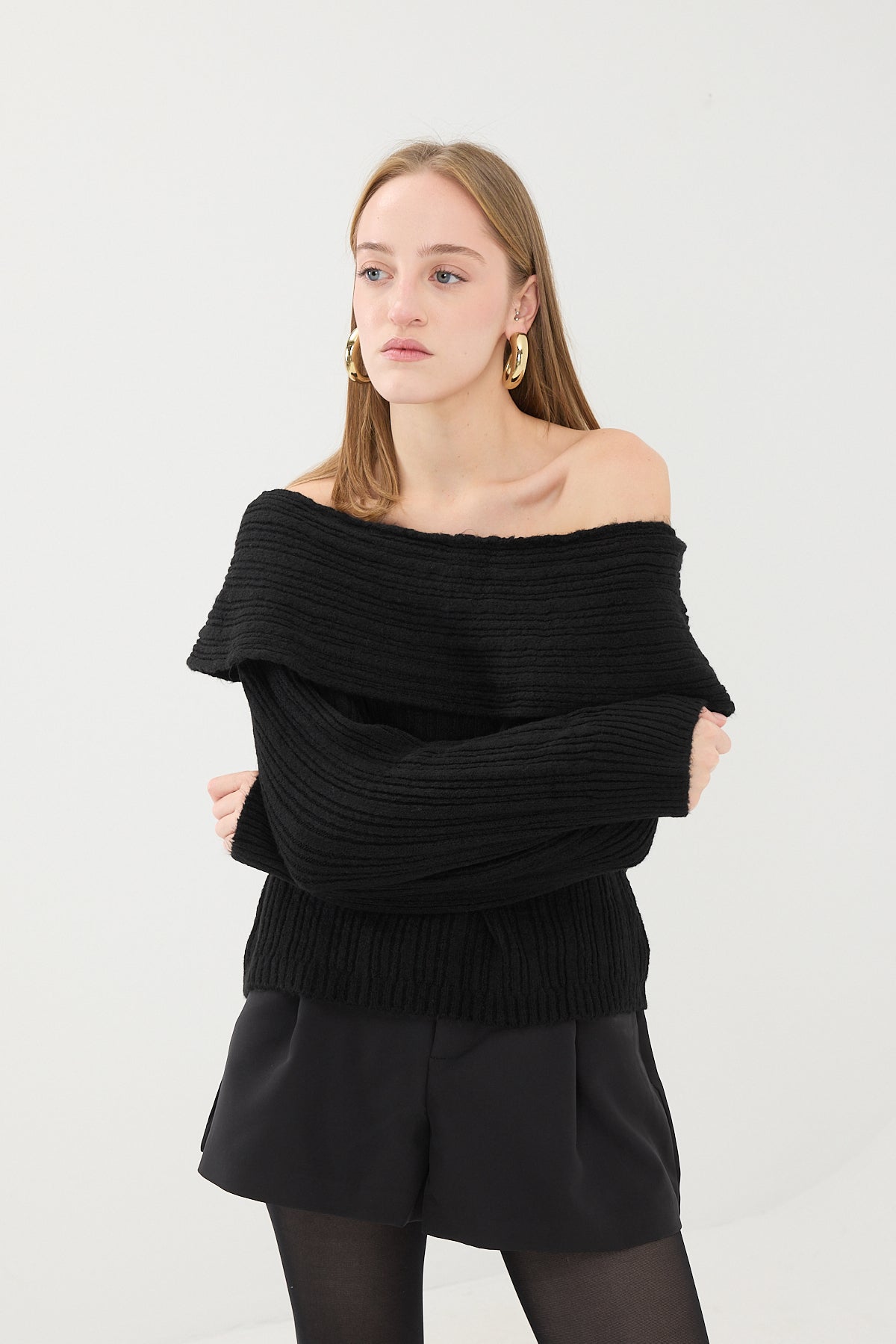 Black_Boat-Neck-Long-Sleeve-Knit-Sweater-addax