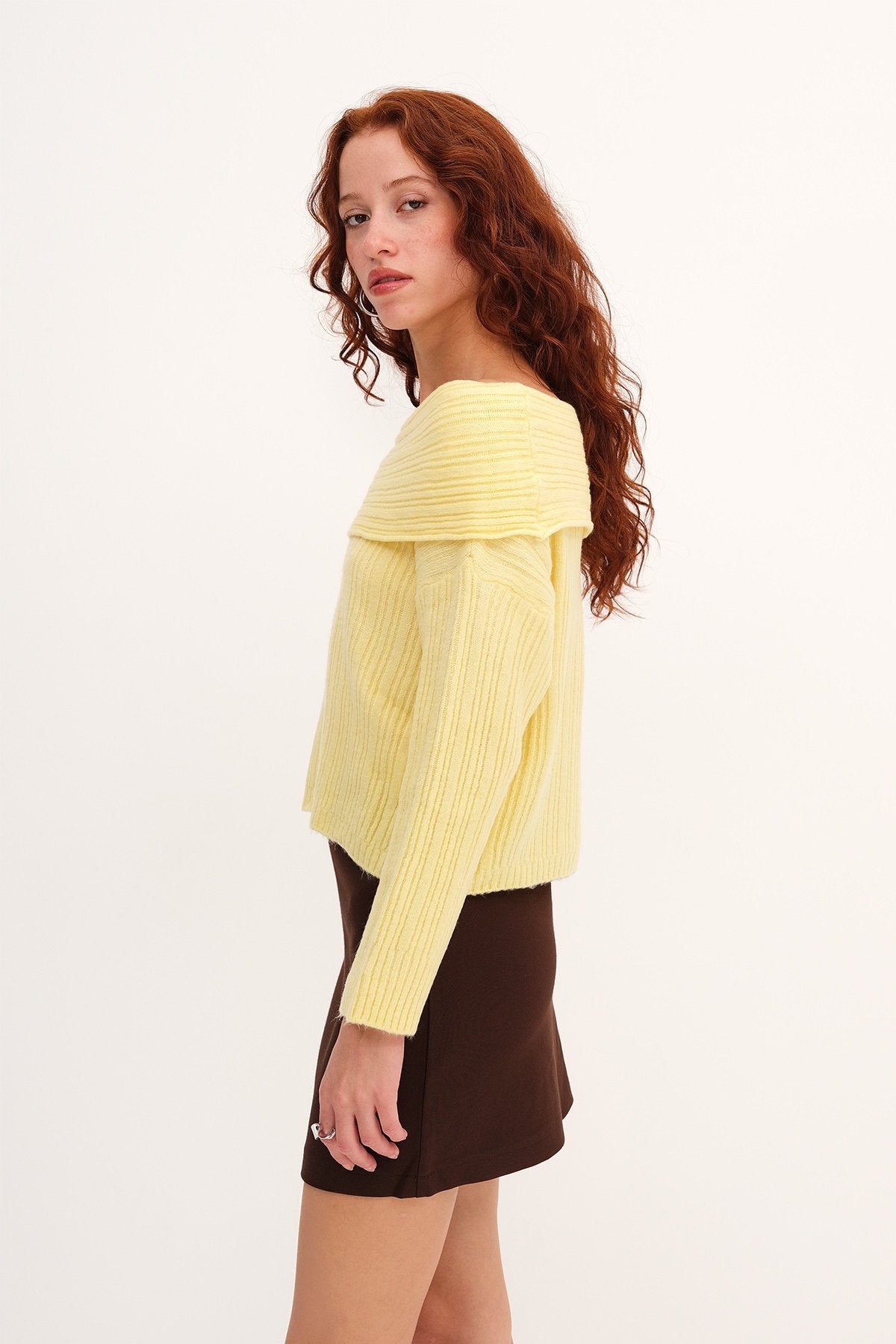Yellow_Boat-Neck-Long-Sleeve-Knit-Sweater-addax