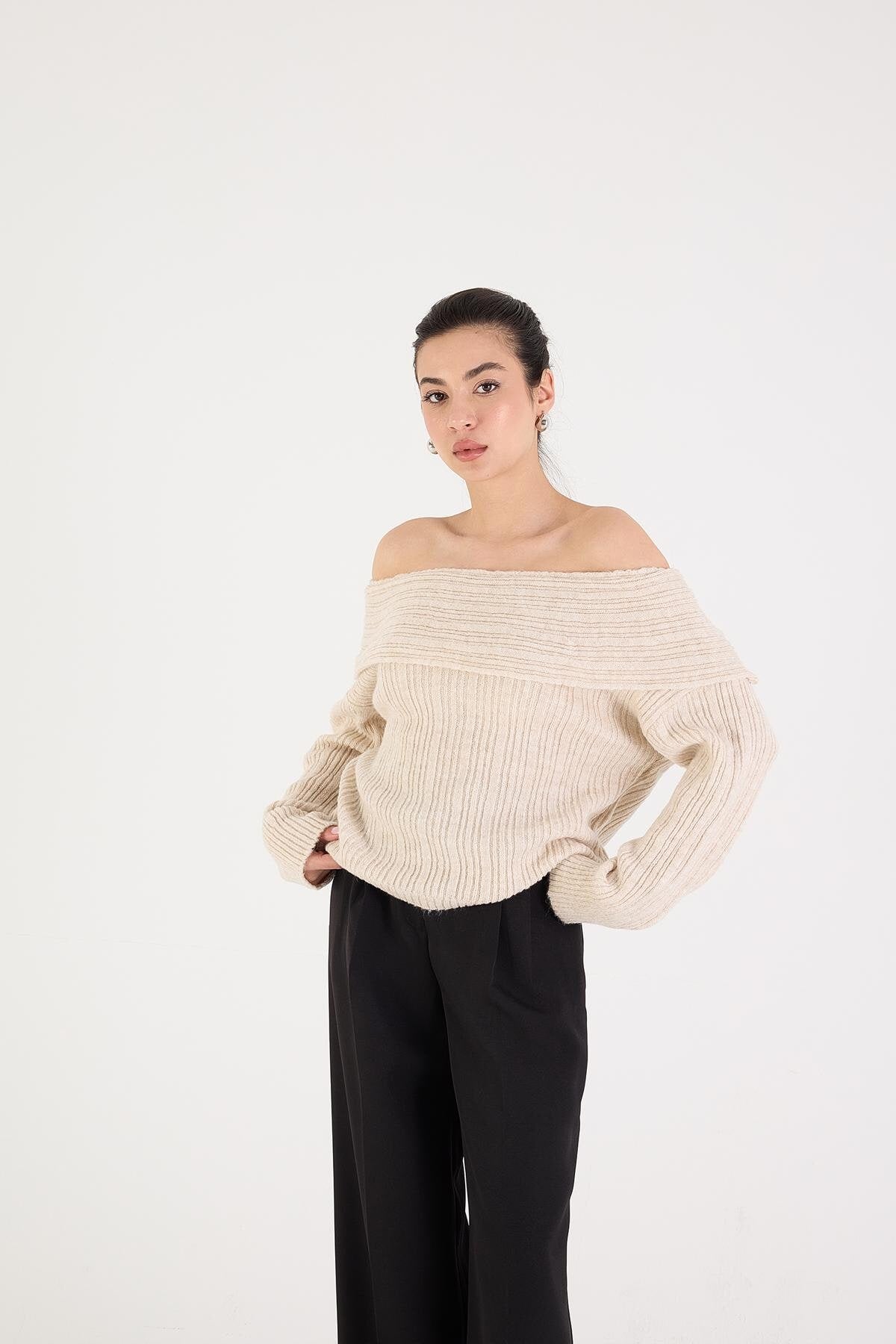 Stone_Boat-Neck-Long-Sleeve-Knit-Sweater-addax