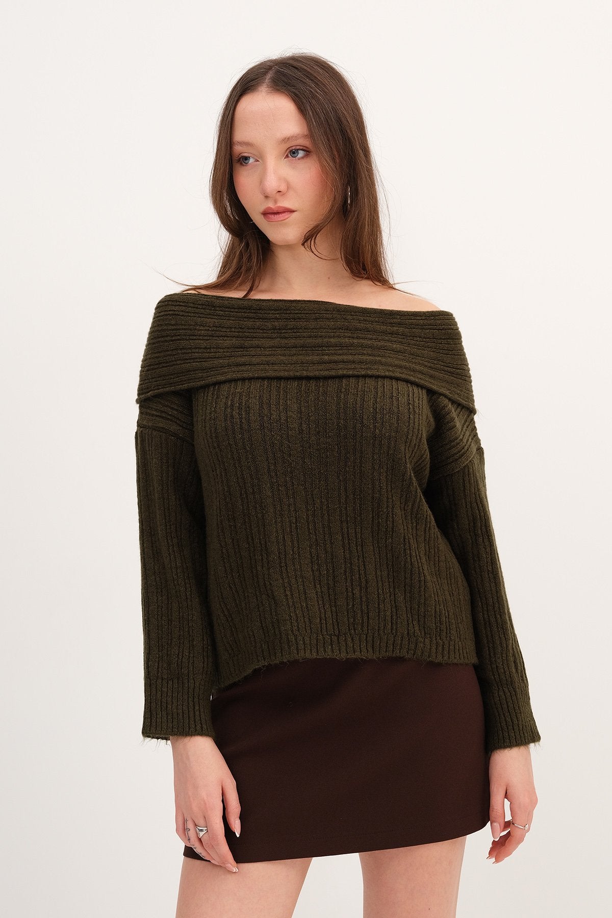 Khaki_Boat-Neck-Long-Sleeve-Knit-Sweater-addax