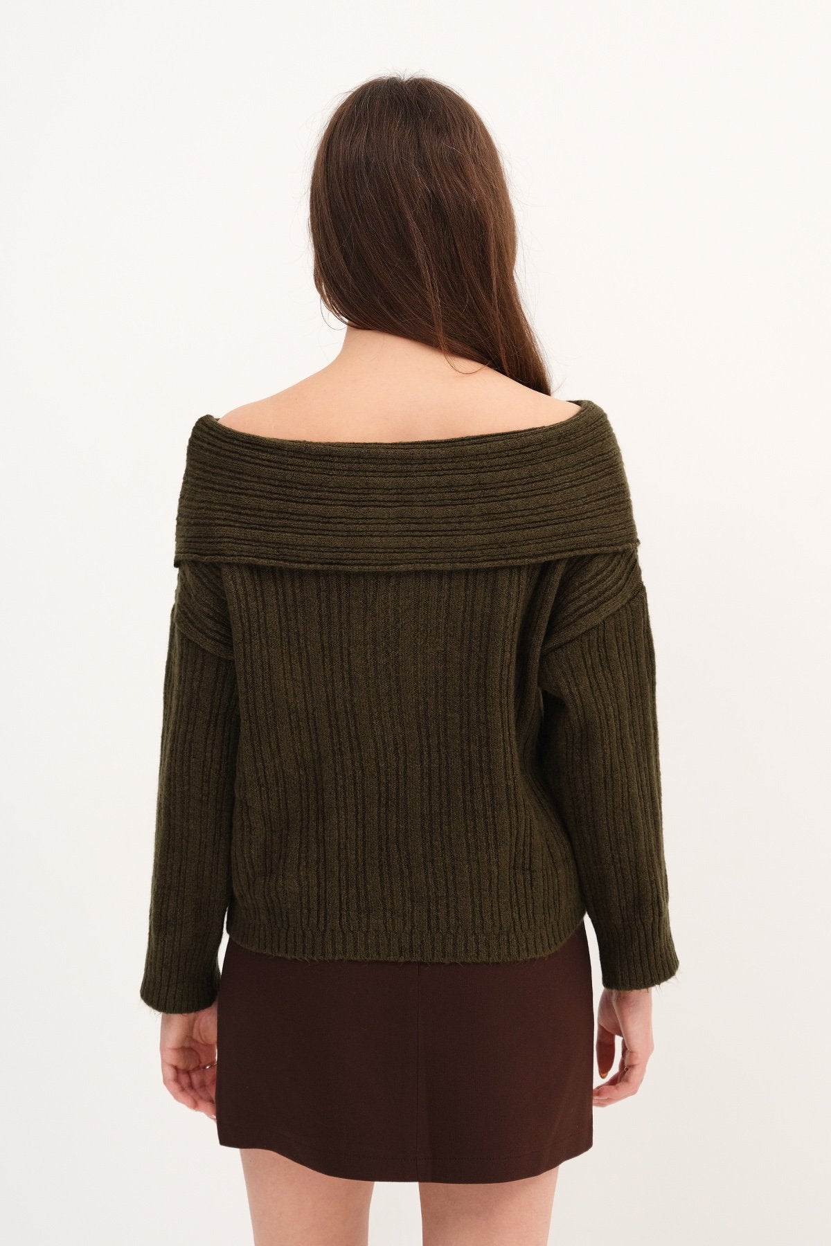 Khaki_Boat-Neck-Long-Sleeve-Knit-Sweater-addax