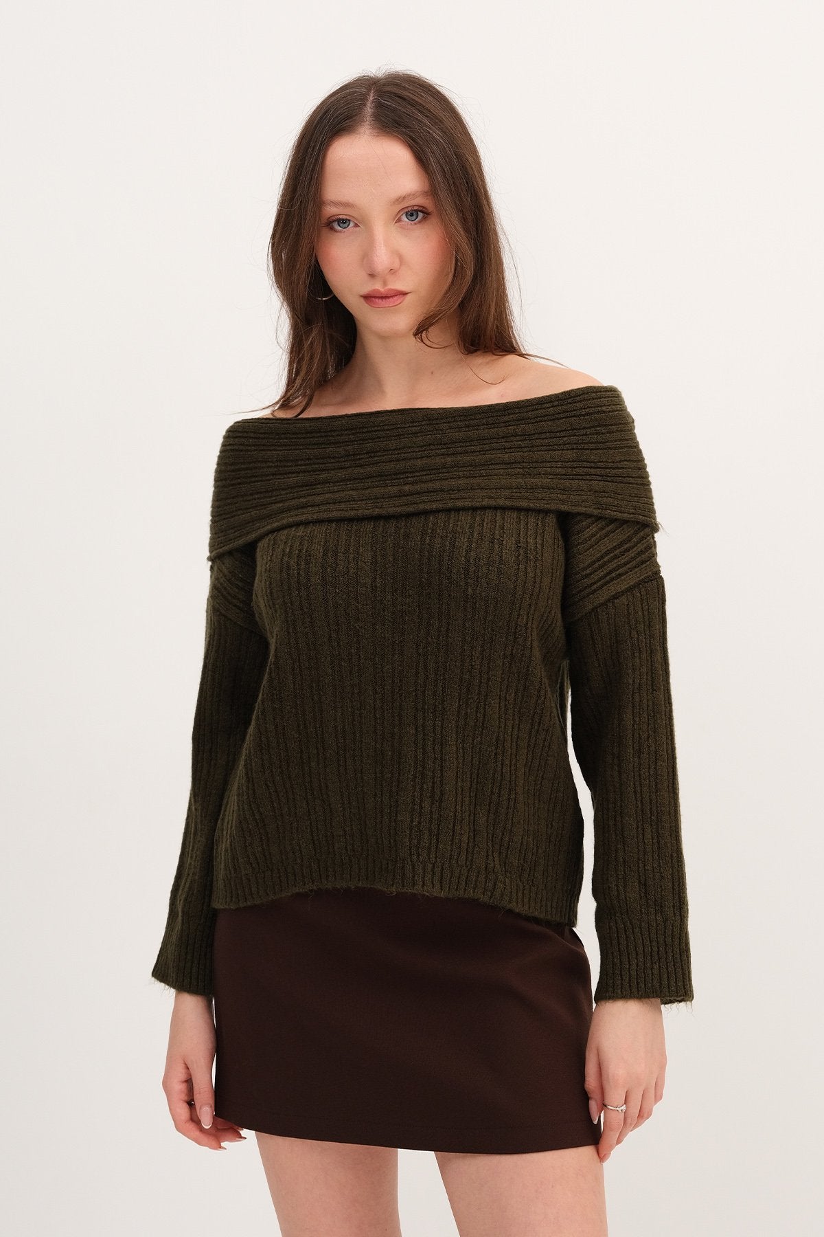 Khaki_Boat-Neck-Long-Sleeve-Knit-Sweater-addax