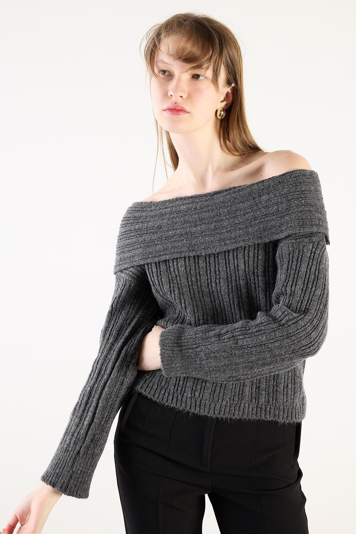 Charcoal_Boat-Neck-Long-Sleeve-Knit-Sweater-addax