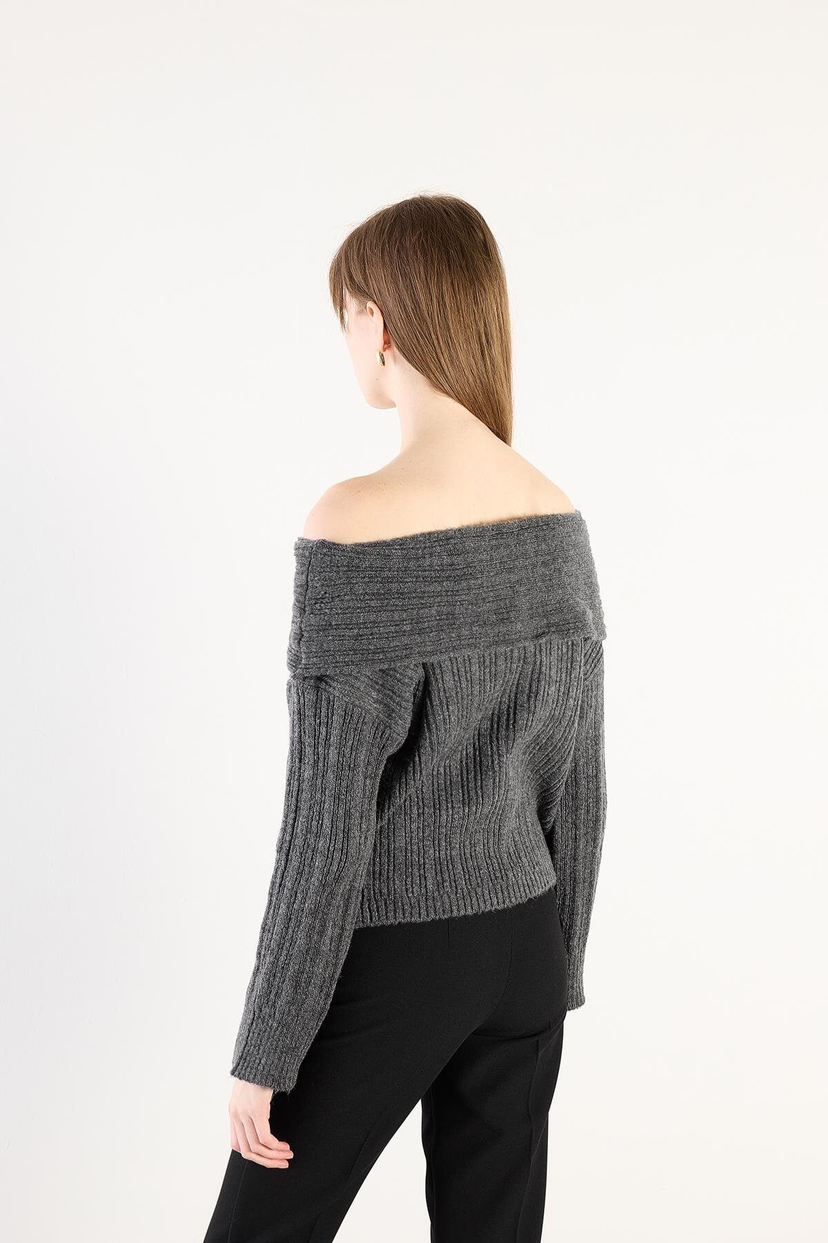 Charcoal_Boat-Neck-Long-Sleeve-Knit-Sweater-addax