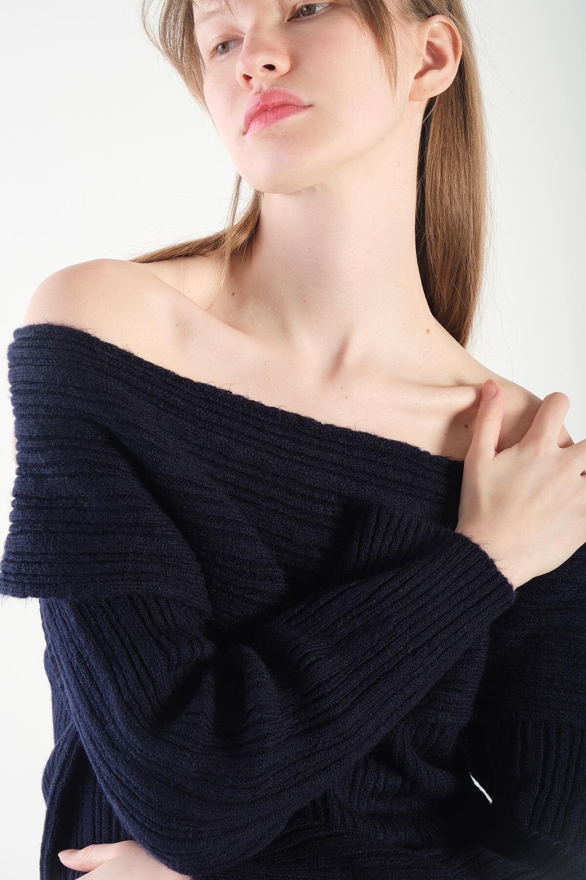Night-Blue_Boat-Neck-Long-Sleeve-Knit-Sweater-addax