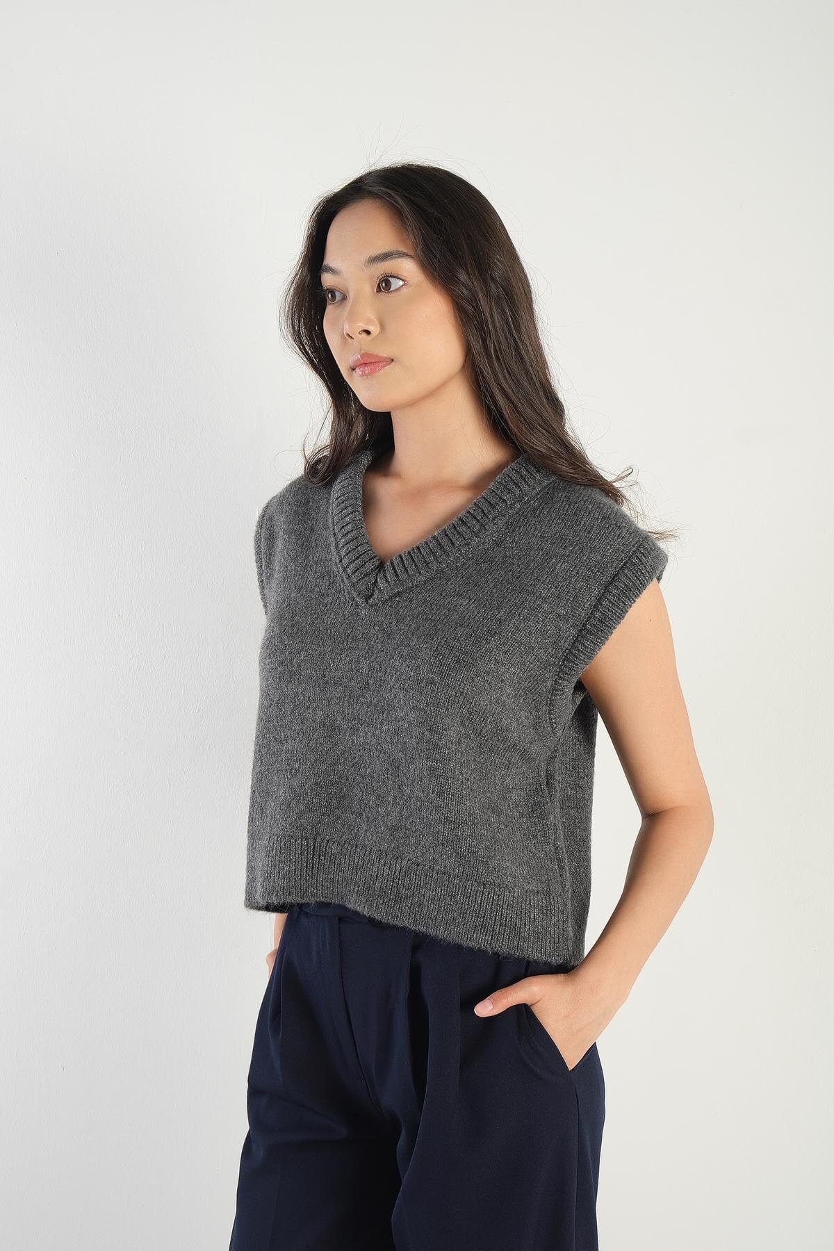 Charcoal_V-Neck-Knit-Vest-addax