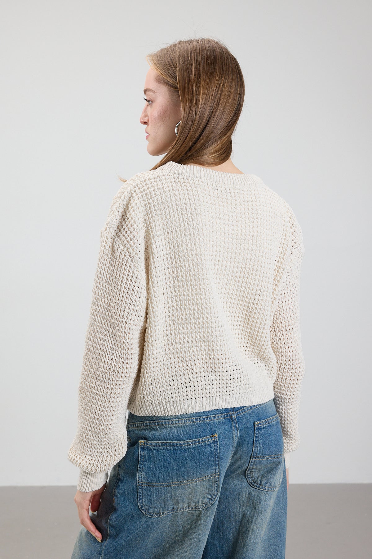 Stone_Button-Knit-Cardigan-addax