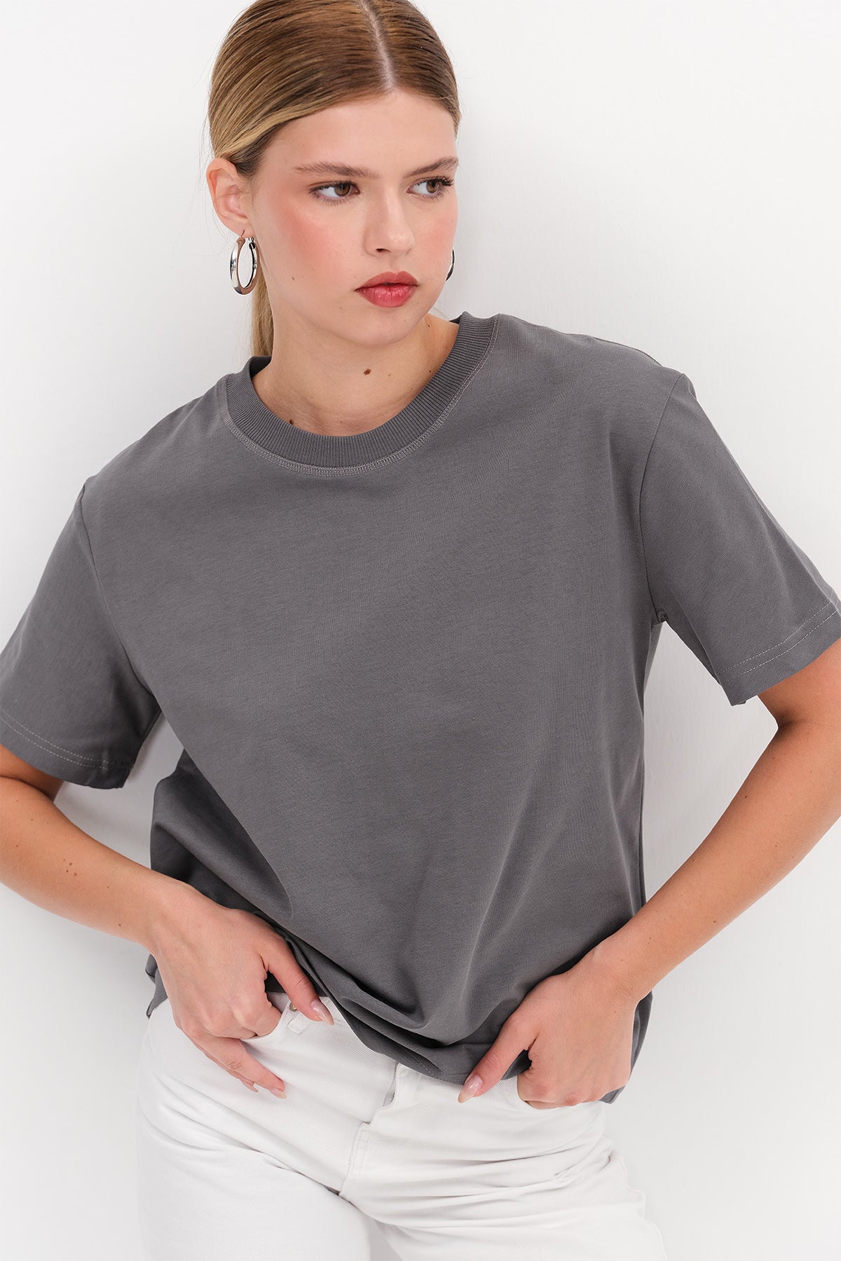 Lead-Grey_Round-Neck-Basic-T-shirt-addax