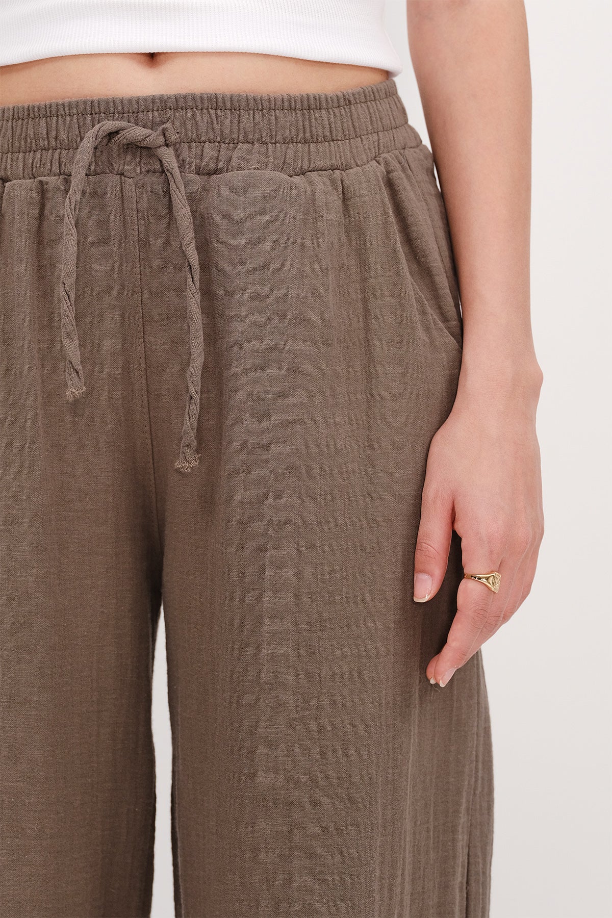 Soft-Brown_Wide-Leg-Trousers-With-Elastic-Waist-addax