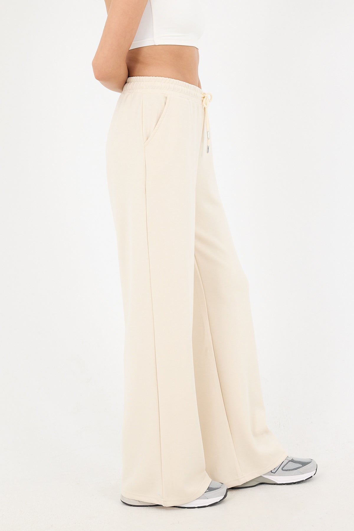 Stone_Elastic-Waist-Modal-Sweatpants-addax