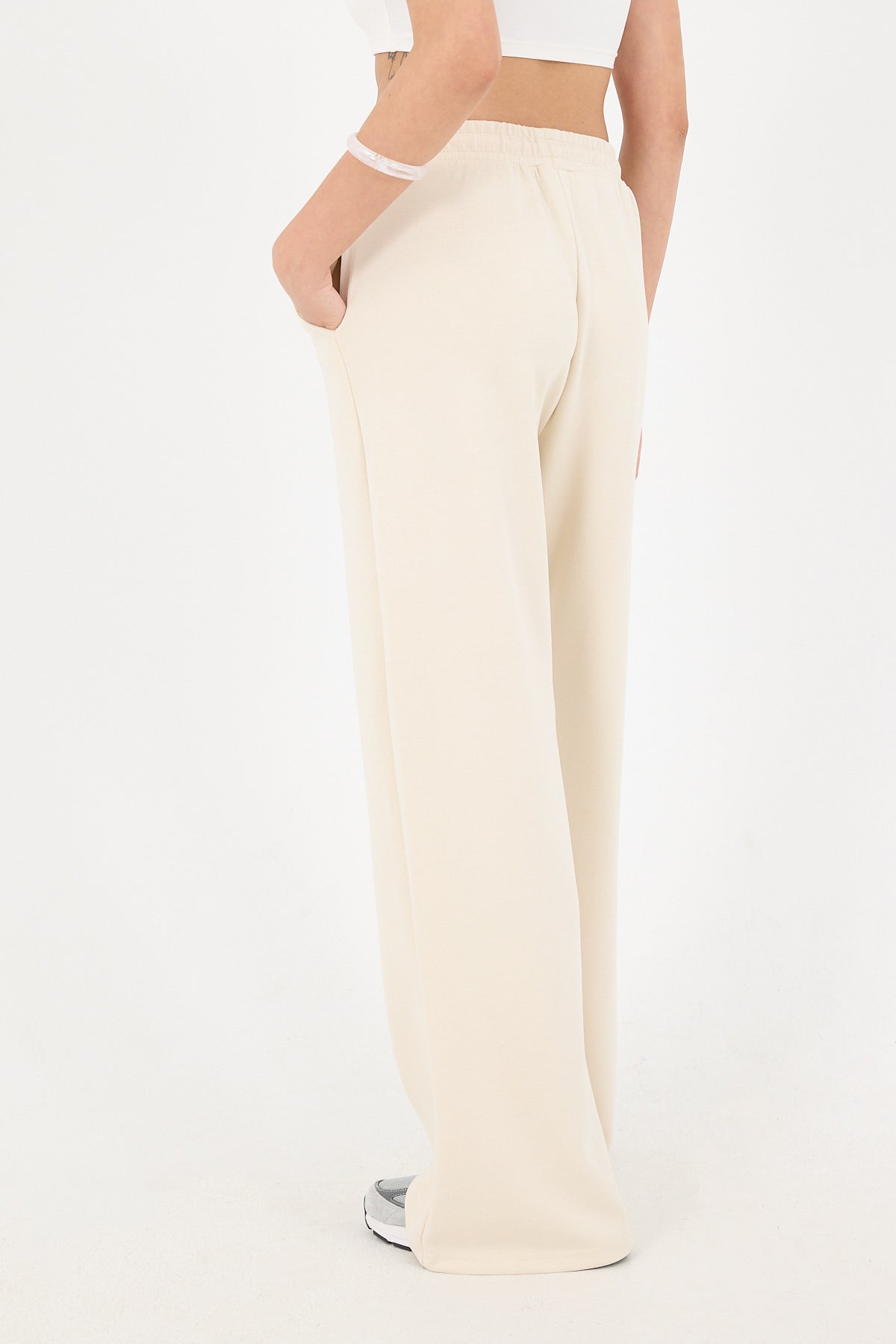 Stone_Elastic-Waist-Modal-Sweatpants-addax