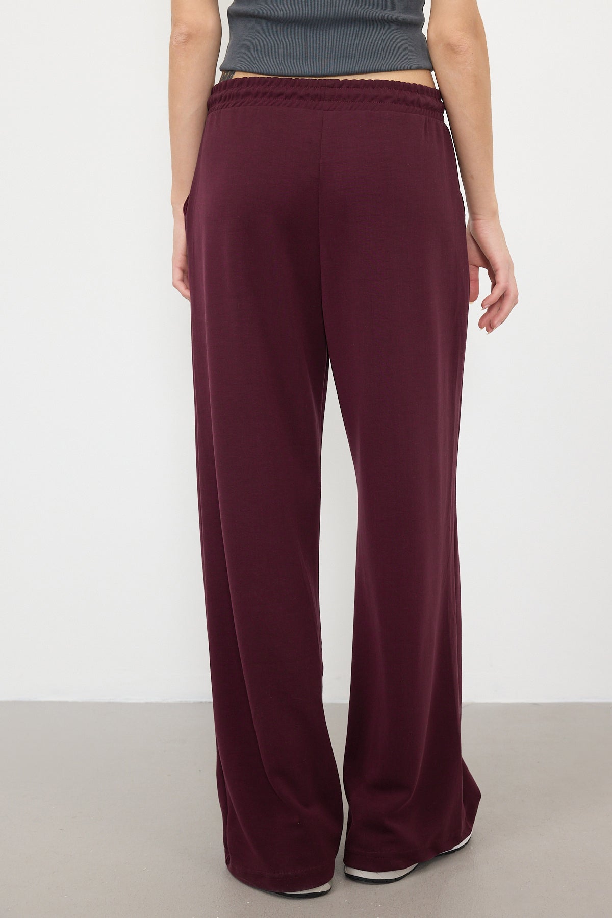 Burgundy_Elastic-Waist-Modal-Sweatpants-addax