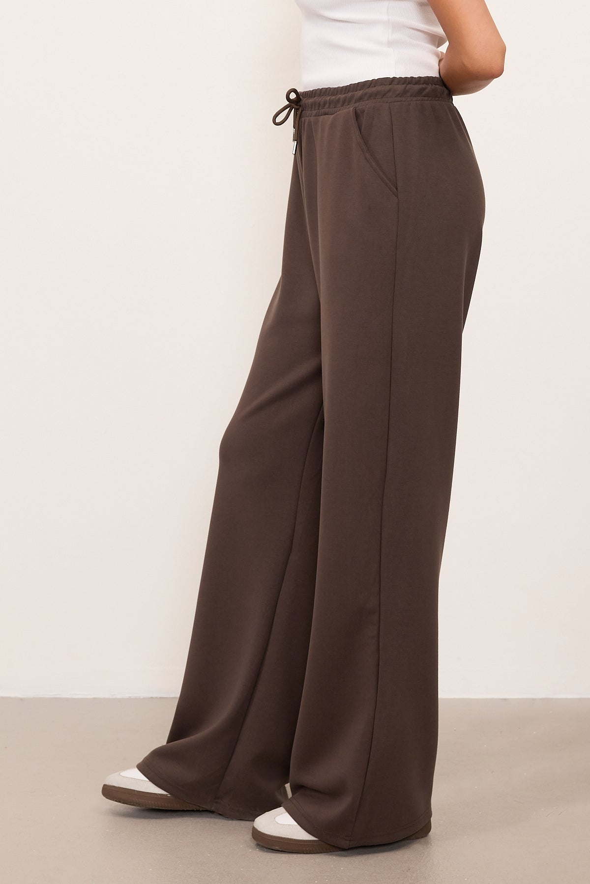 Light-Brown_Elastic-Waist-Modal-Sweatpants-addax