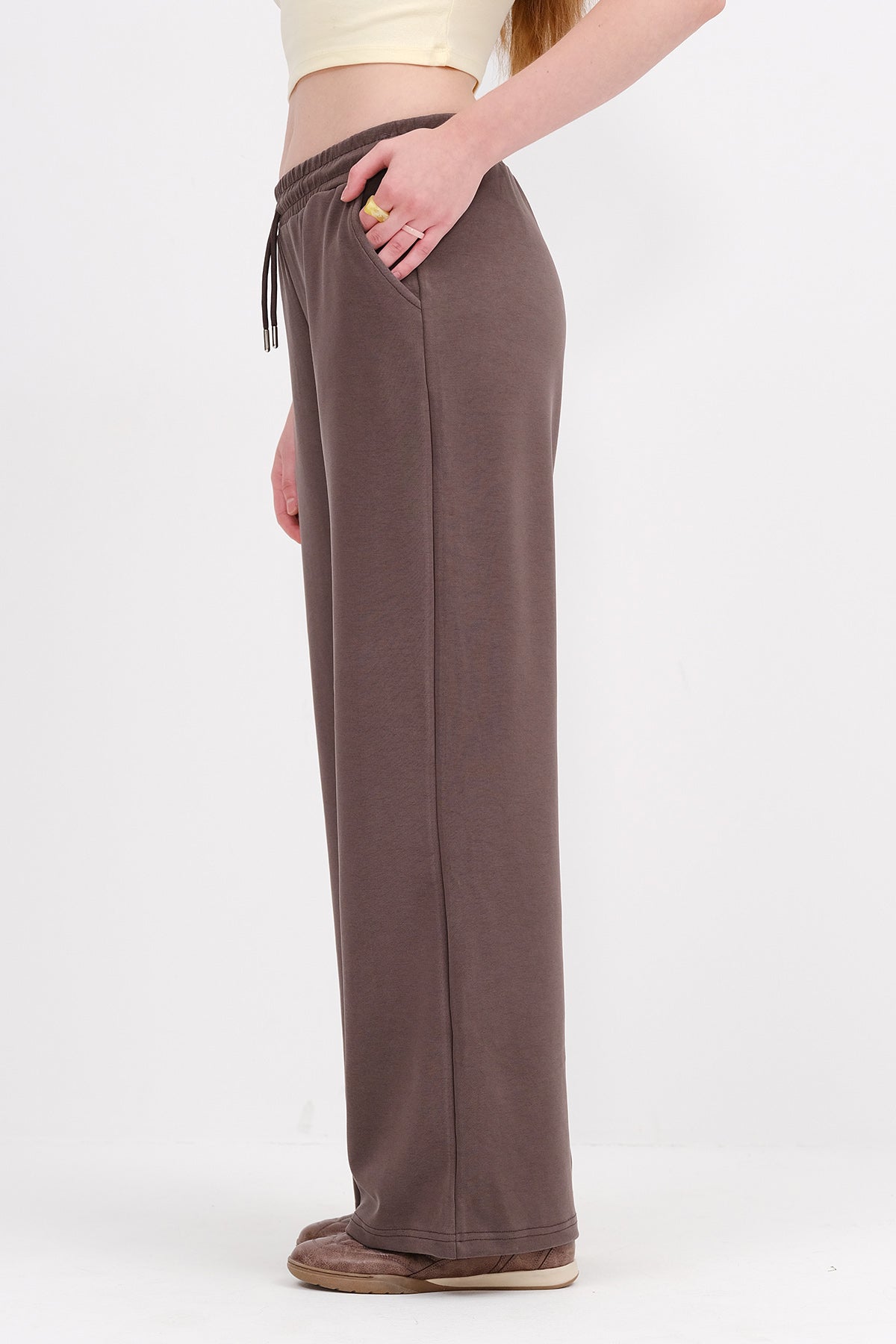 New-Brown_Elastic-Waist-Modal-Sweatpants-addax