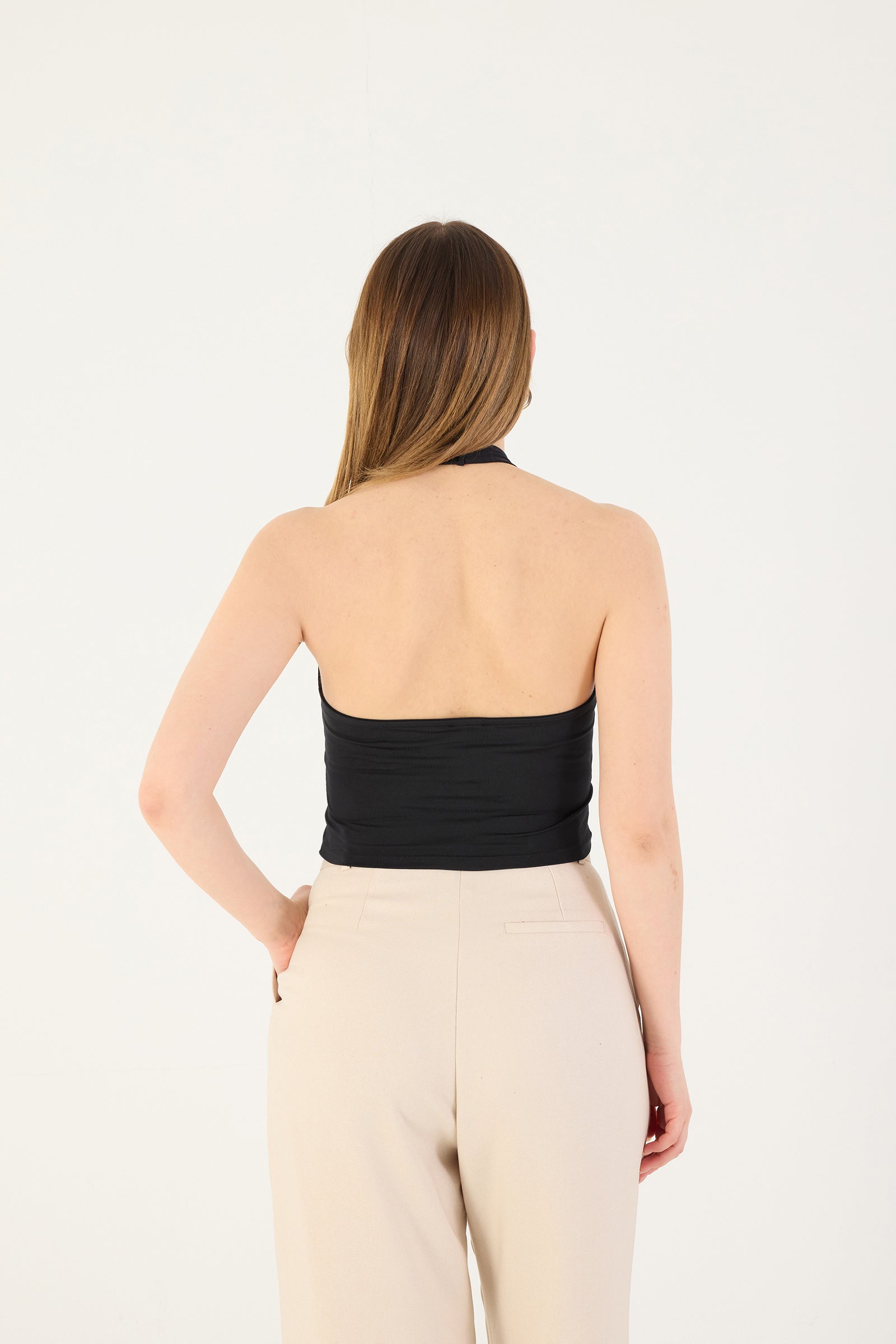 Black_Neck-Buttoned-Vest-addax