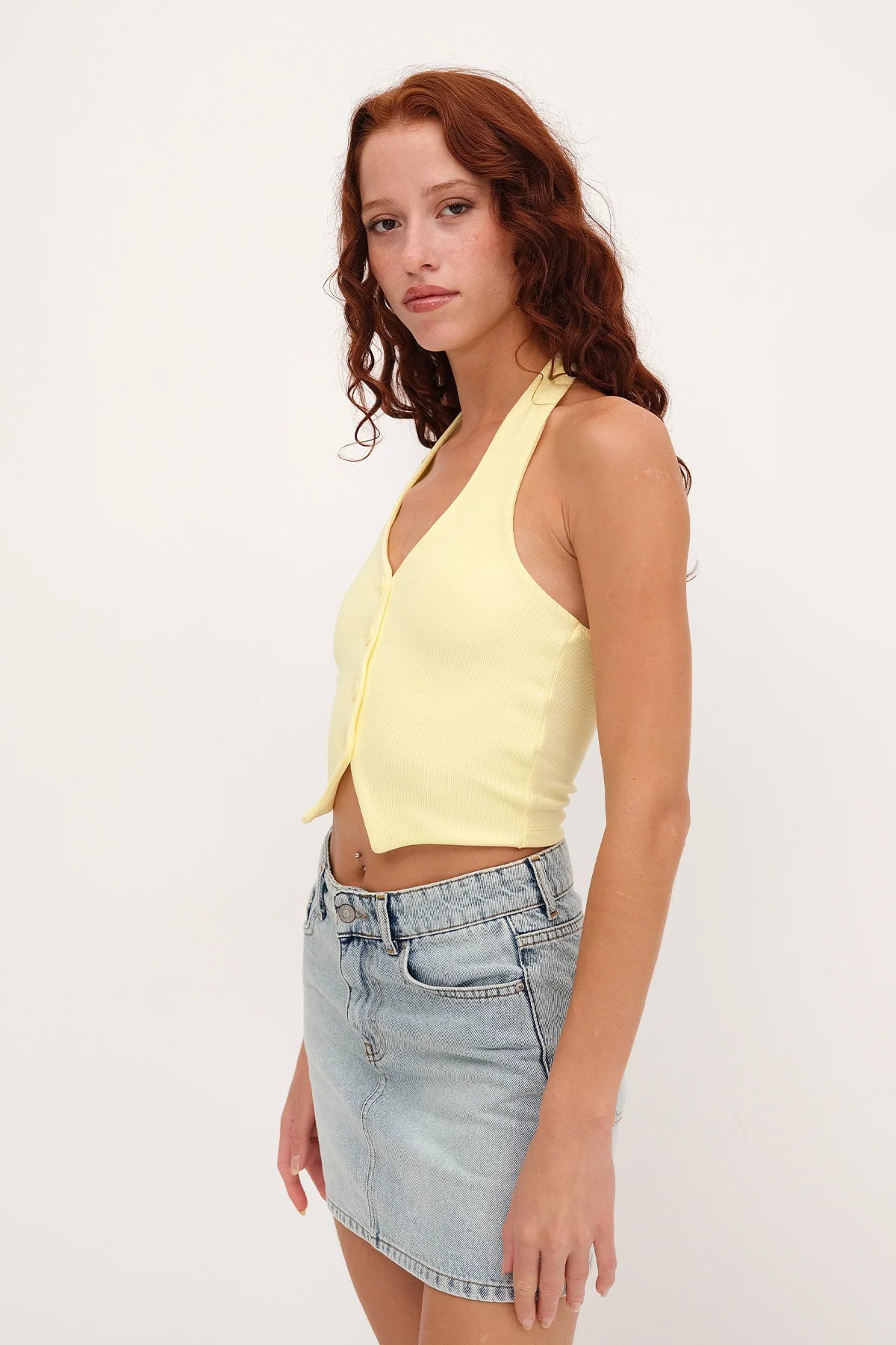 Yellow_Neck-Buttoned-Vest-addax