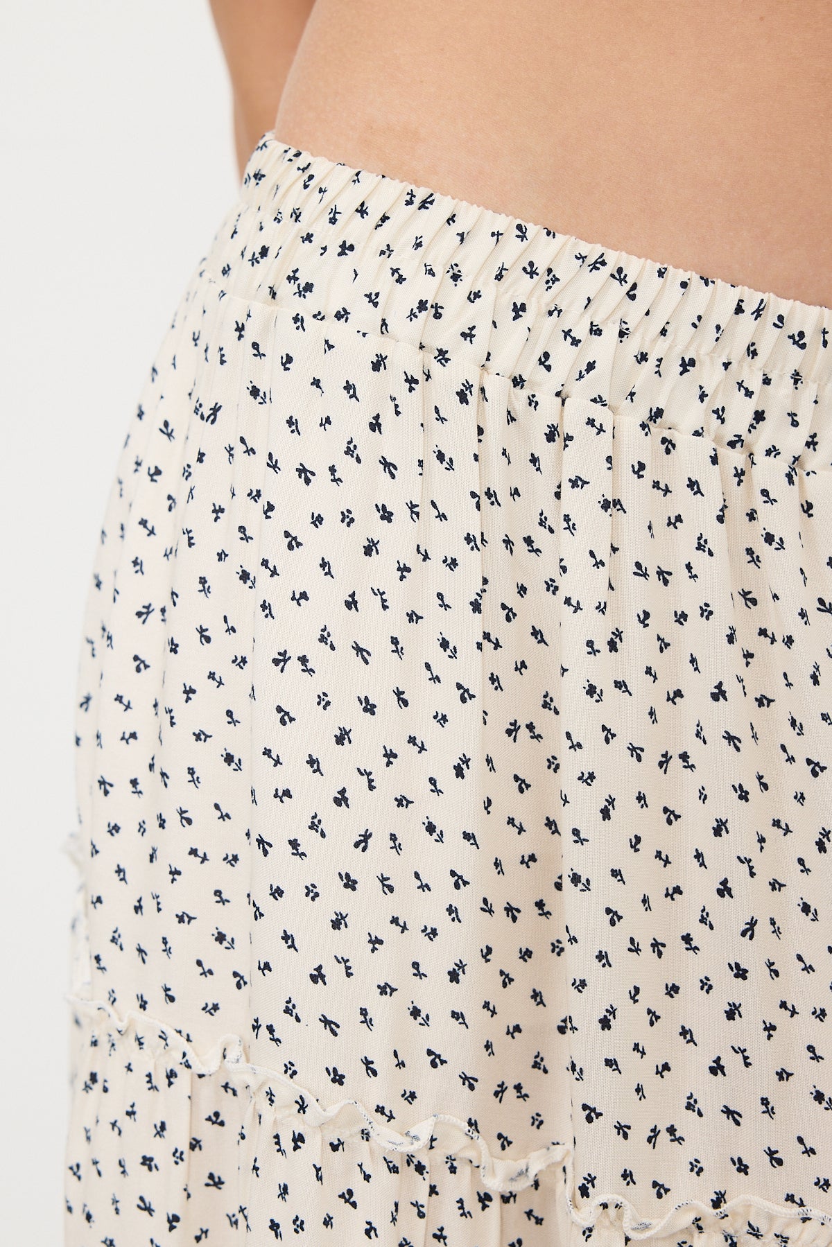 Ecru_Floral-Long-Skirt-addax