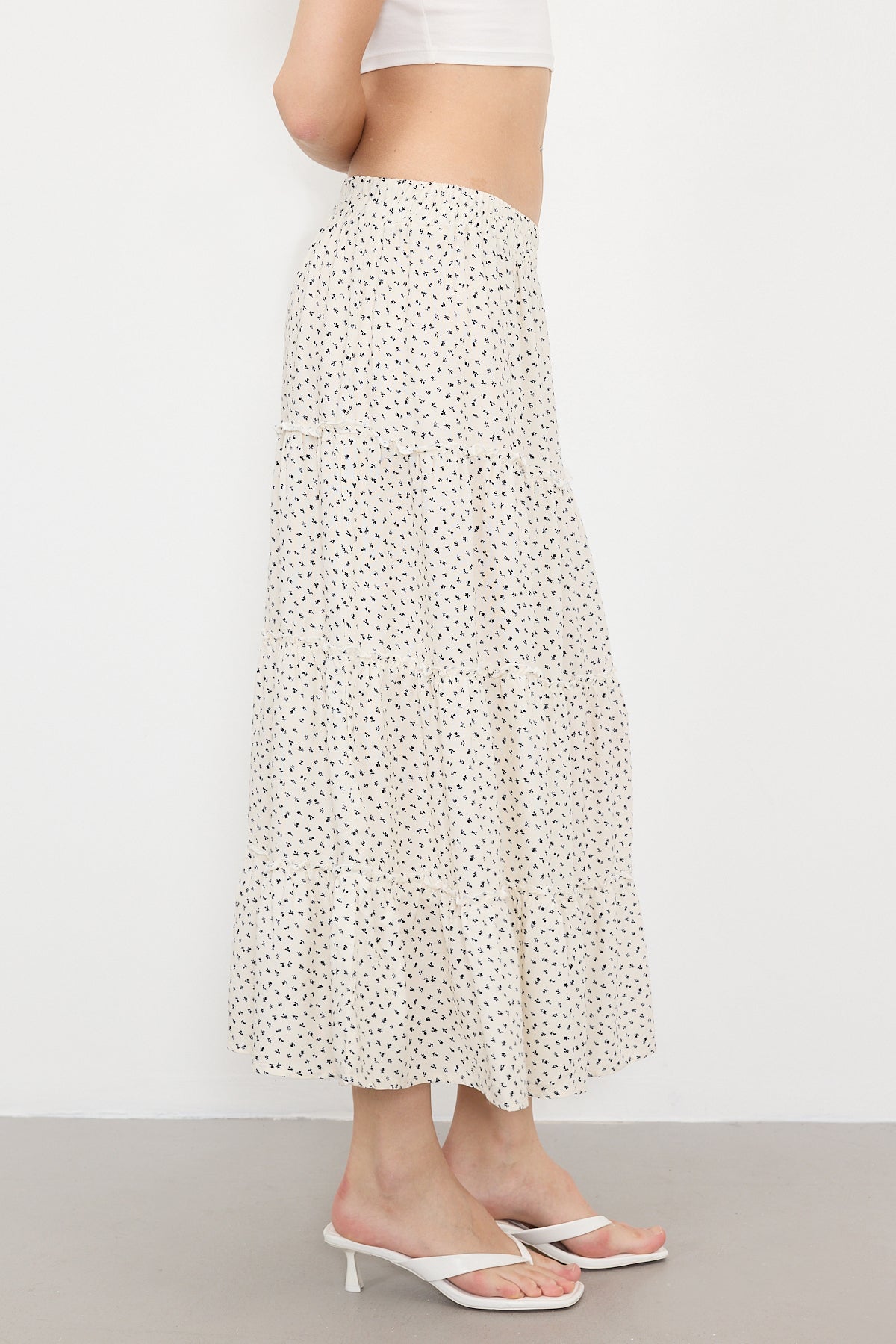 Ecru_Floral-Long-Skirt-addax