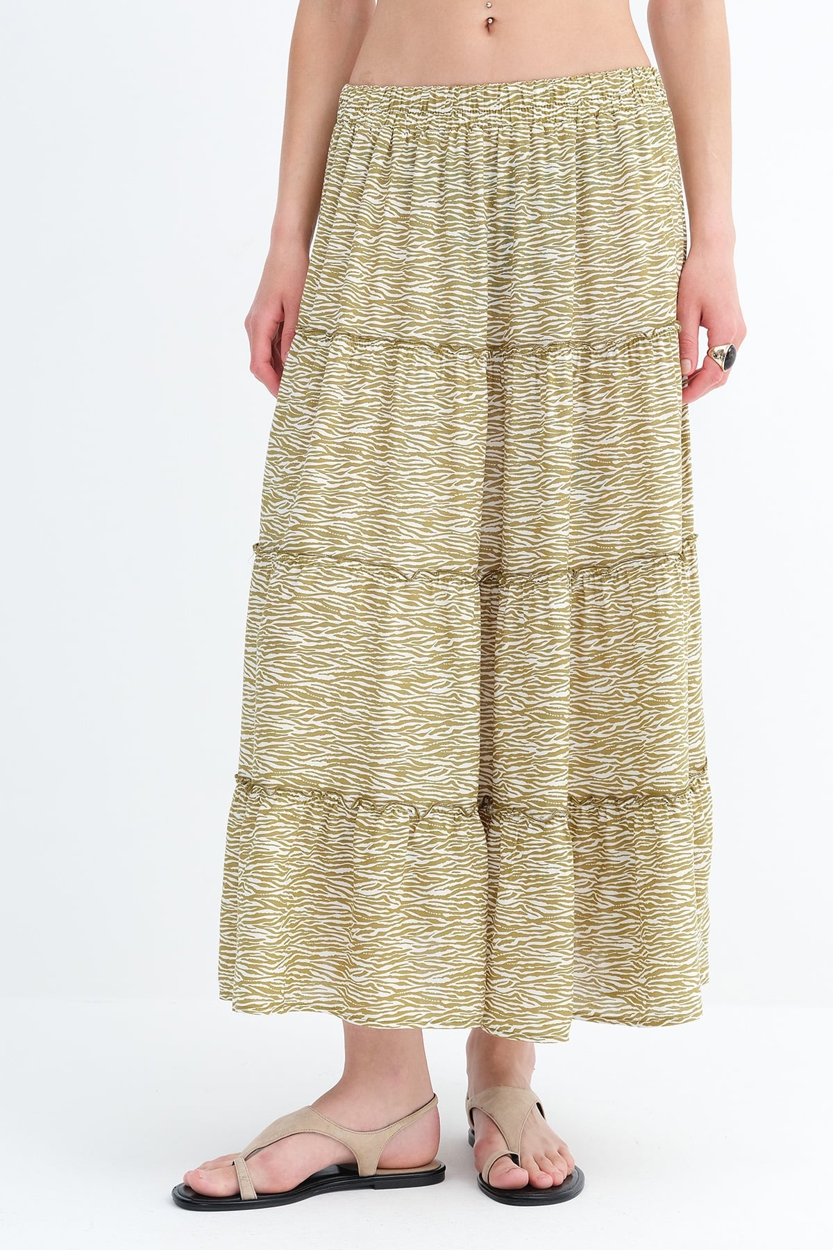 Olive_Floral-Long-Skirt-addax