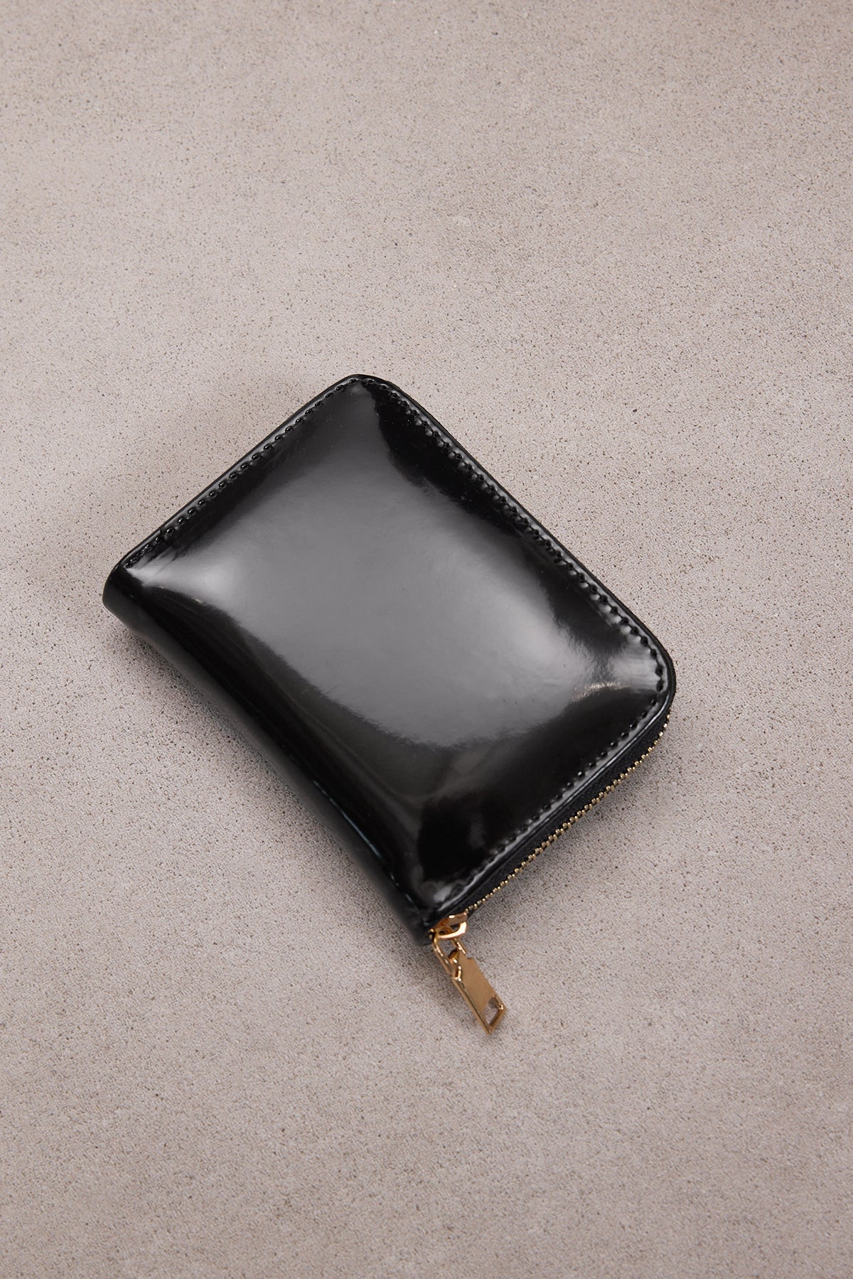 Black_Zip-Patent-Wallet-addax