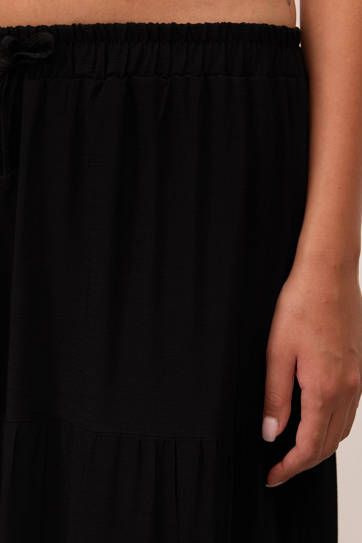 Black_Long-Skirt-With-Elastic-Waist-addax