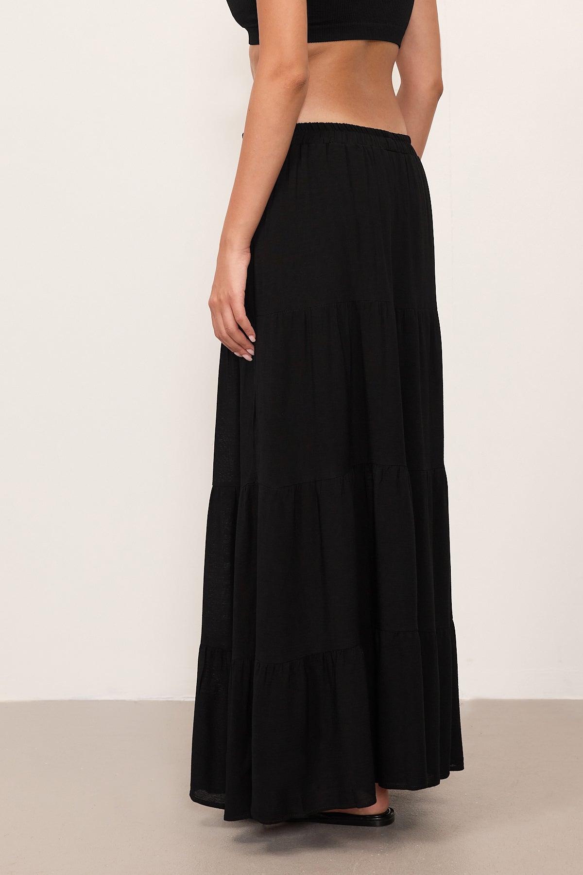 Black_Long-Skirt-With-Elastic-Waist-addax