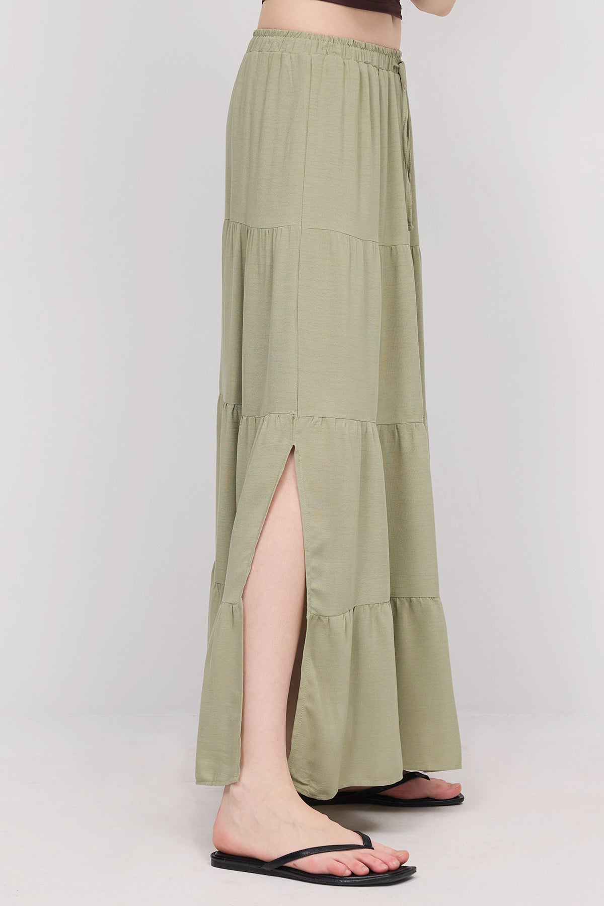 Oil-Green_Long-Skirt-With-Elastic-Waist-addax